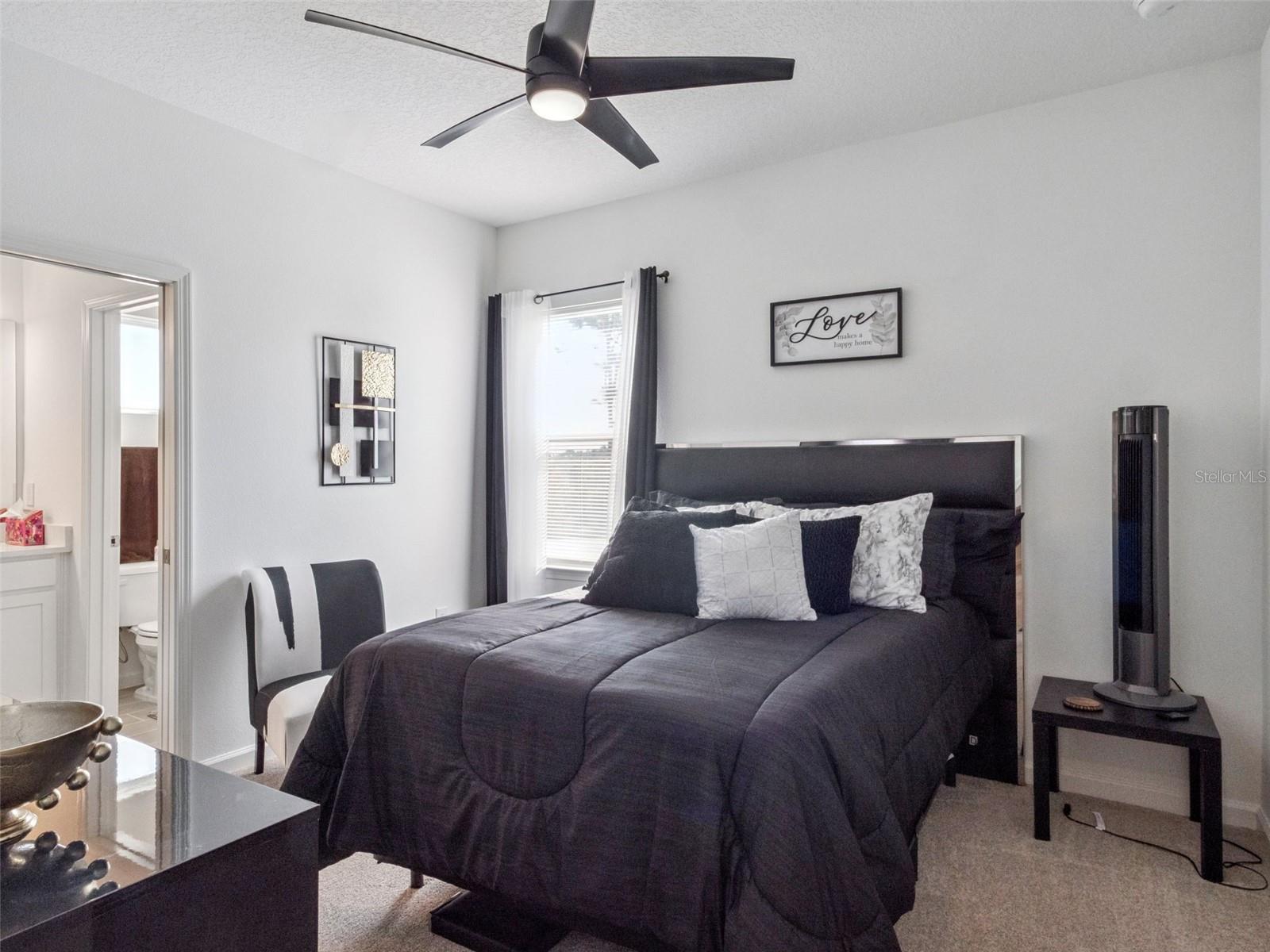 Image 17 of 25 For 591 Via Bella Court