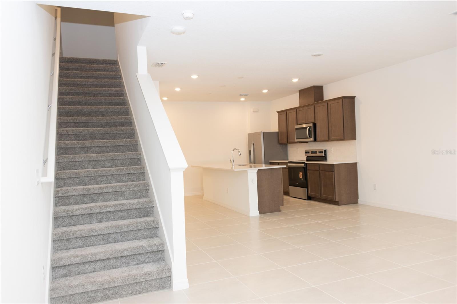 Image 22 of 43 For 11461 Nona Sound Street