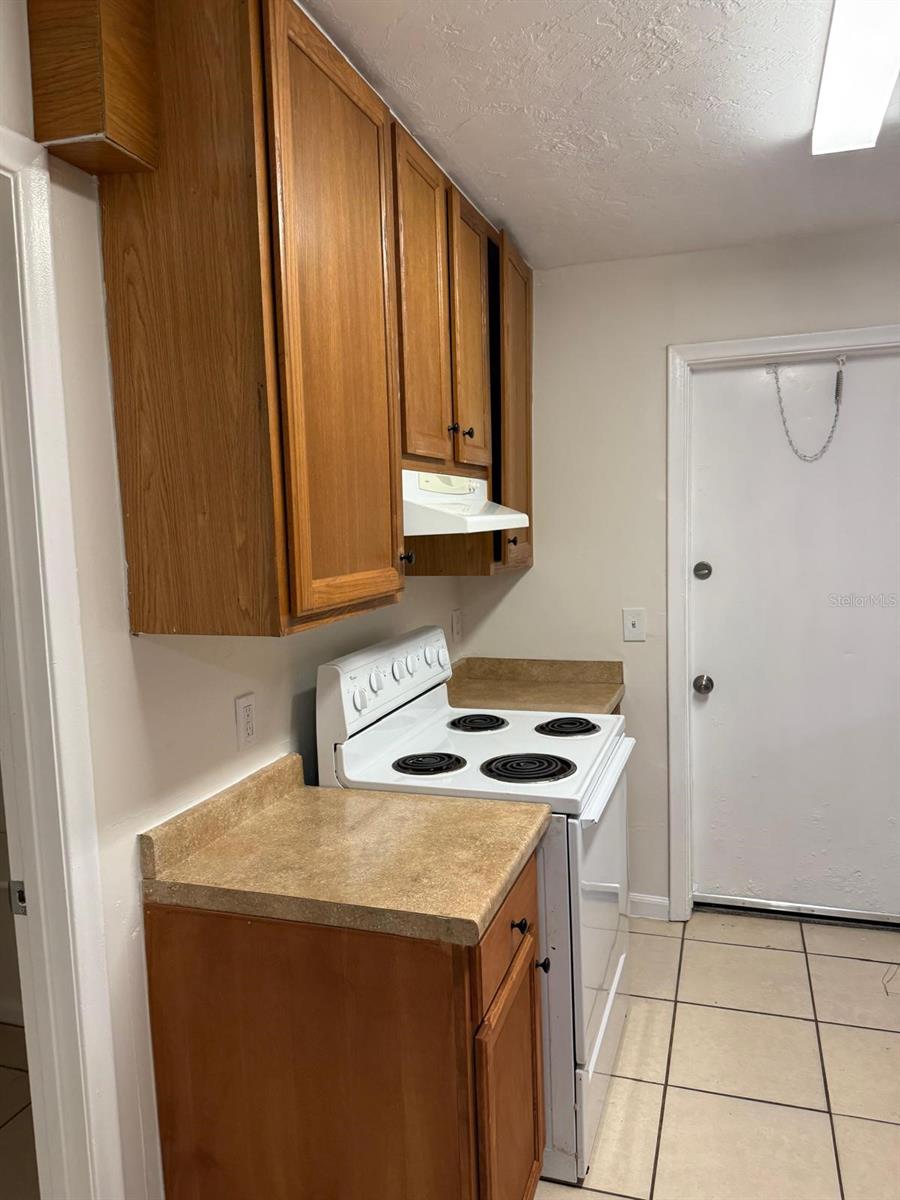 Image 4 of 14 For 5913 23rd Terrace