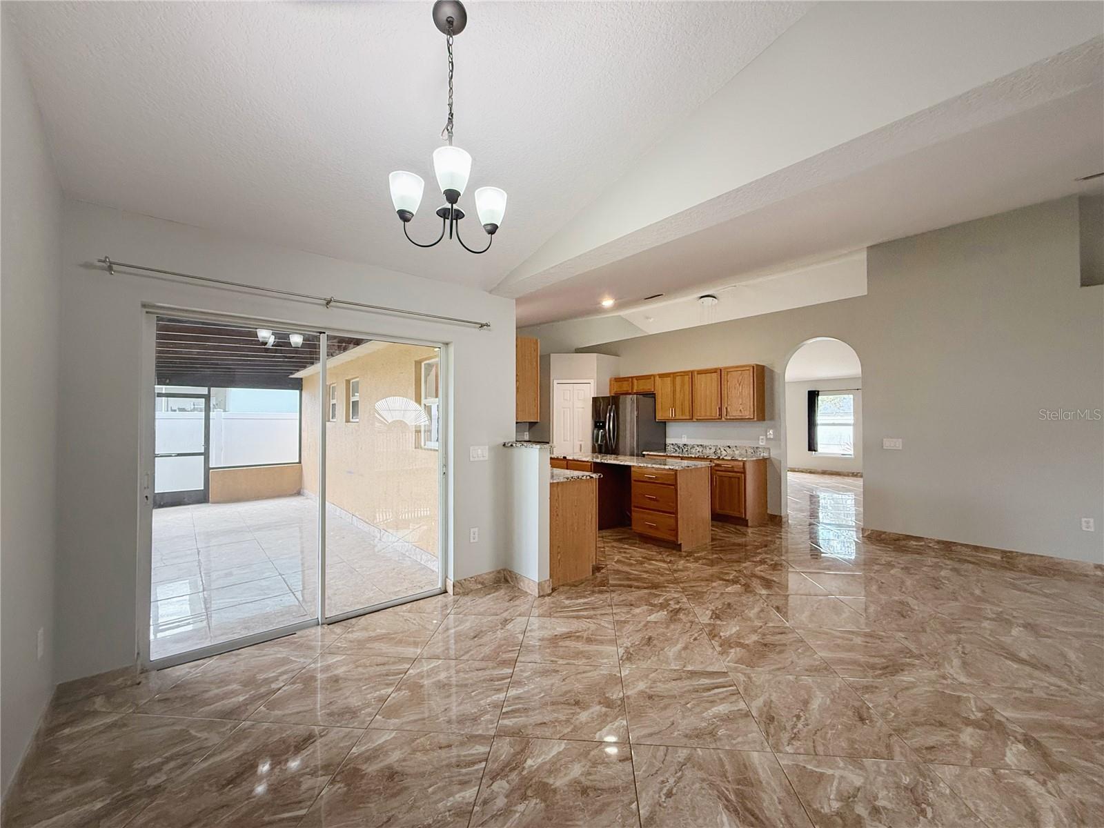 Image 12 of 31 For 774 Lobelia Dr