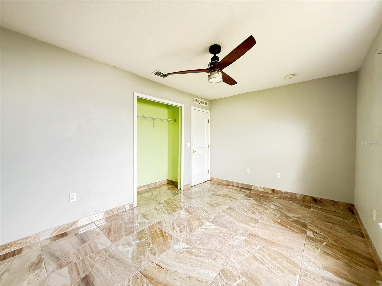 Image 24 of 31 For 774 Lobelia Dr