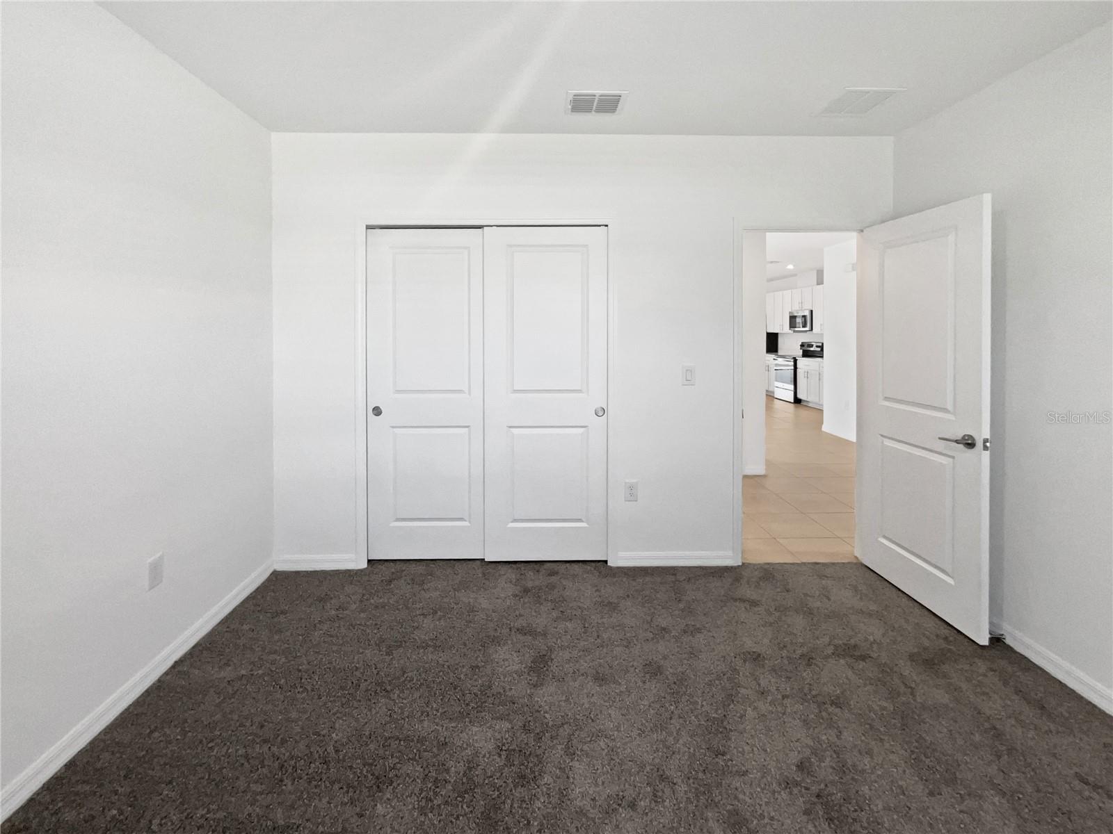 Image 12 of 37 For 200 Garnet Avenue