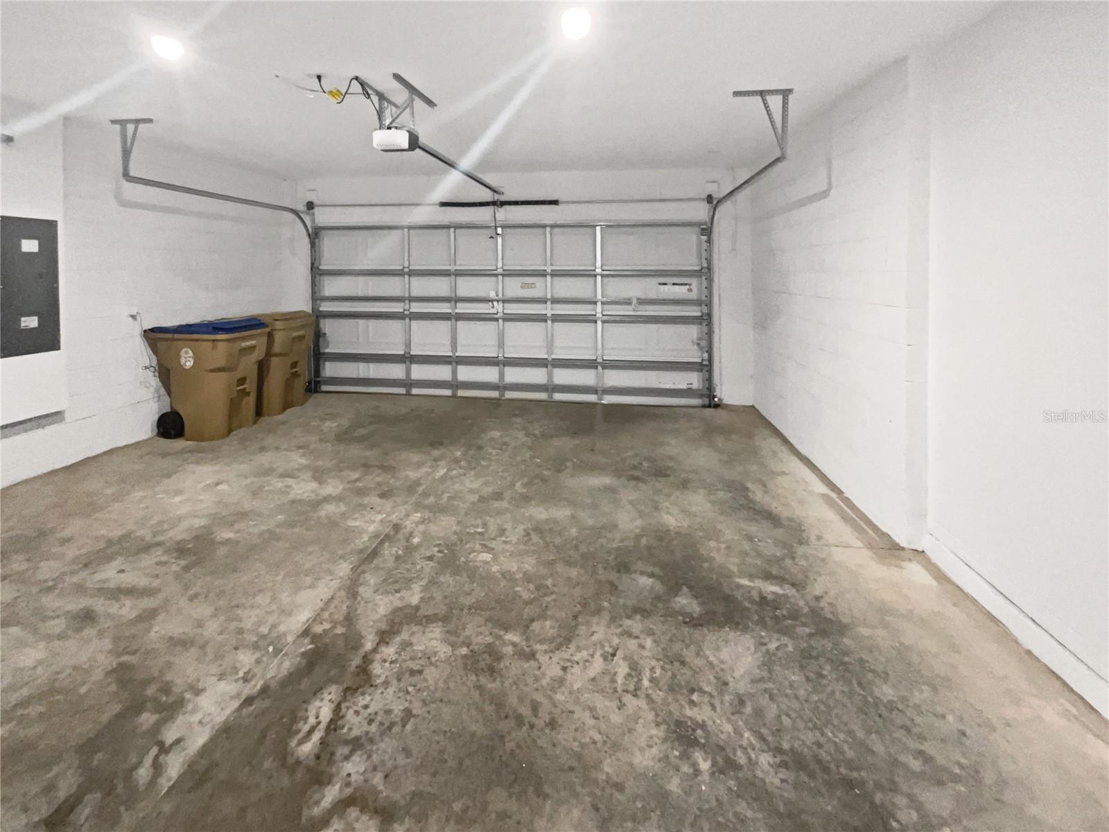 Image 27 of 37 For 200 Garnet Avenue