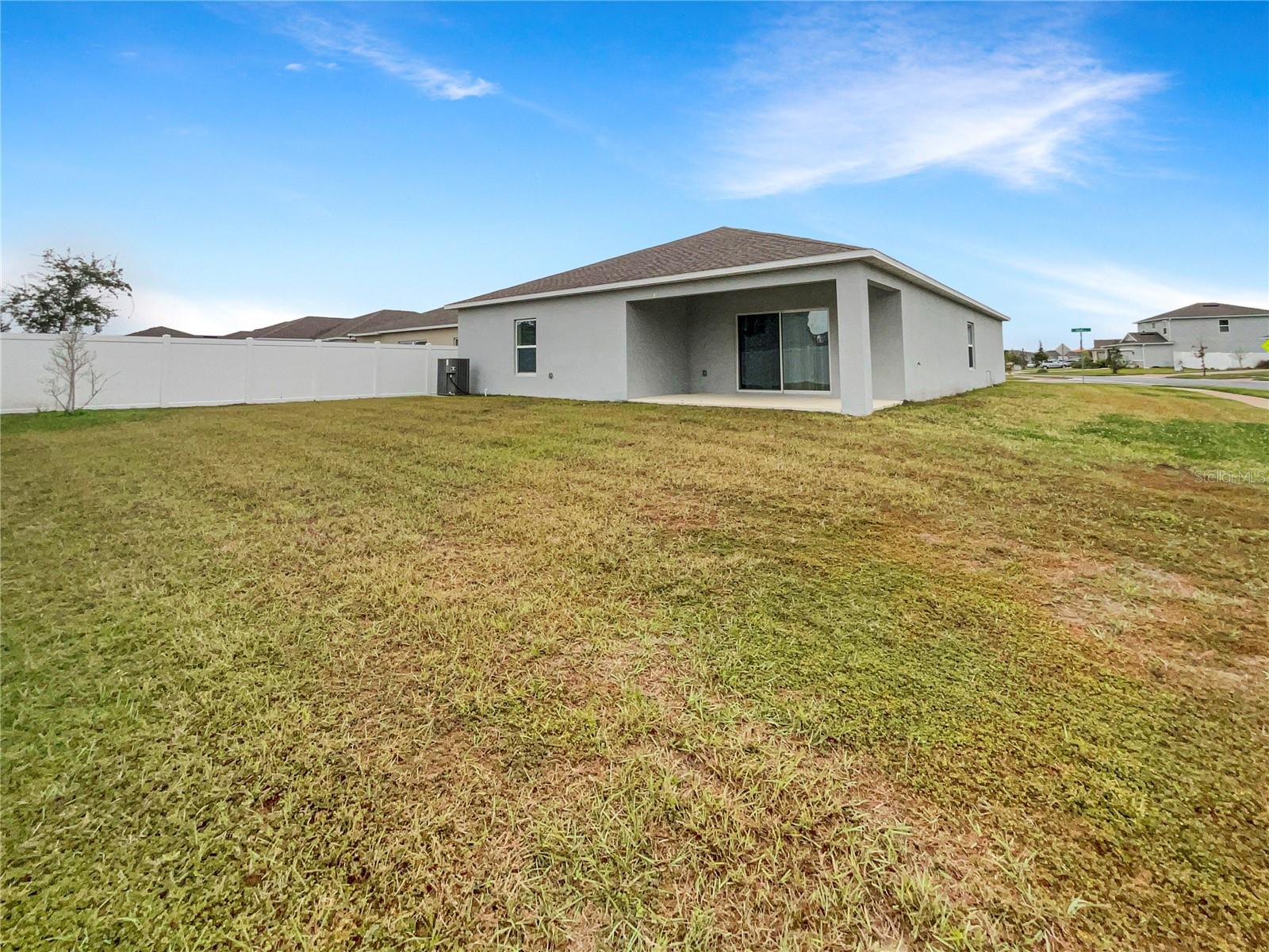 Image 5 of 37 For 200 Garnet Avenue