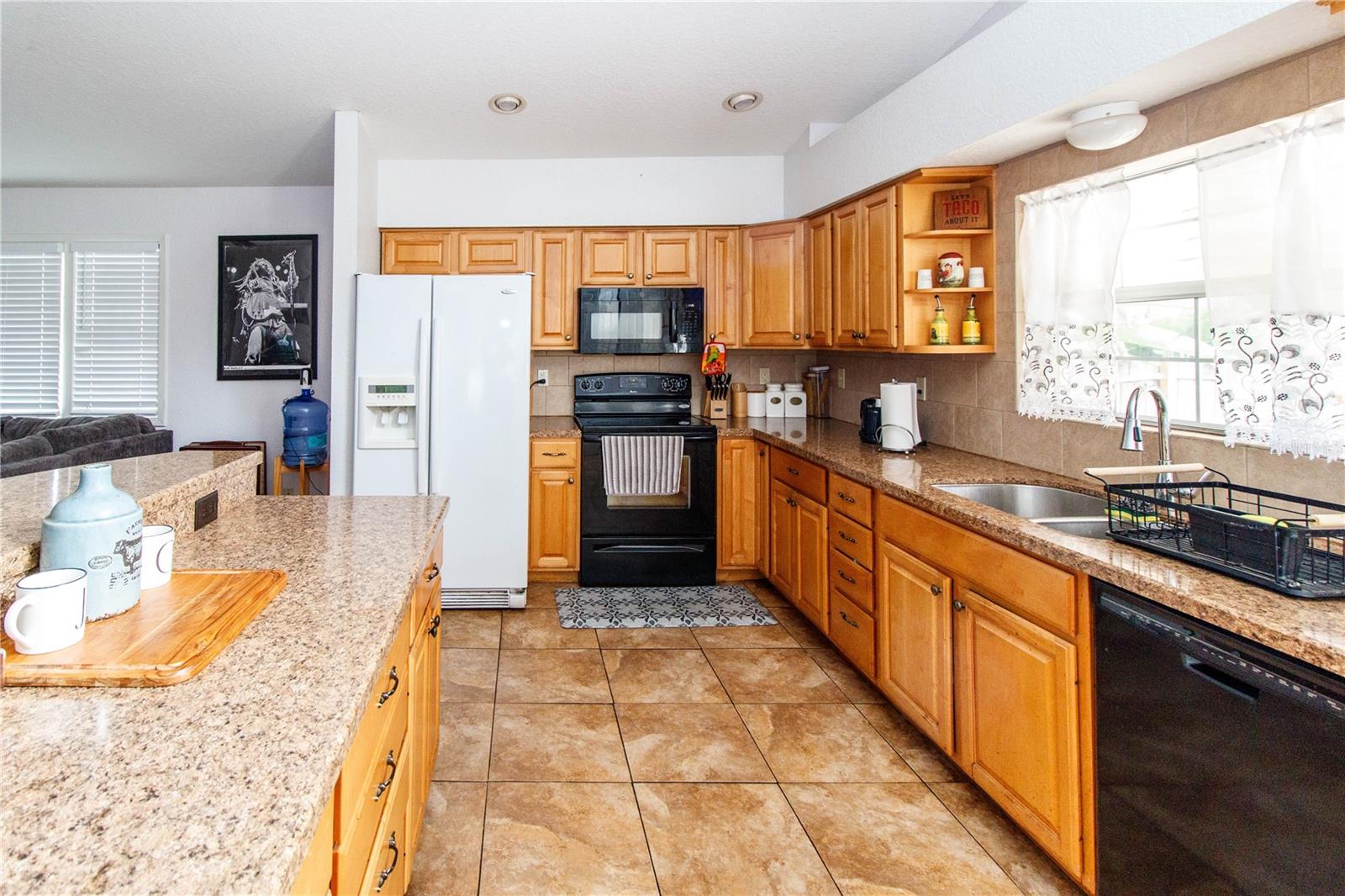 Image 11 of 27 For 525 4th Avenue Sw