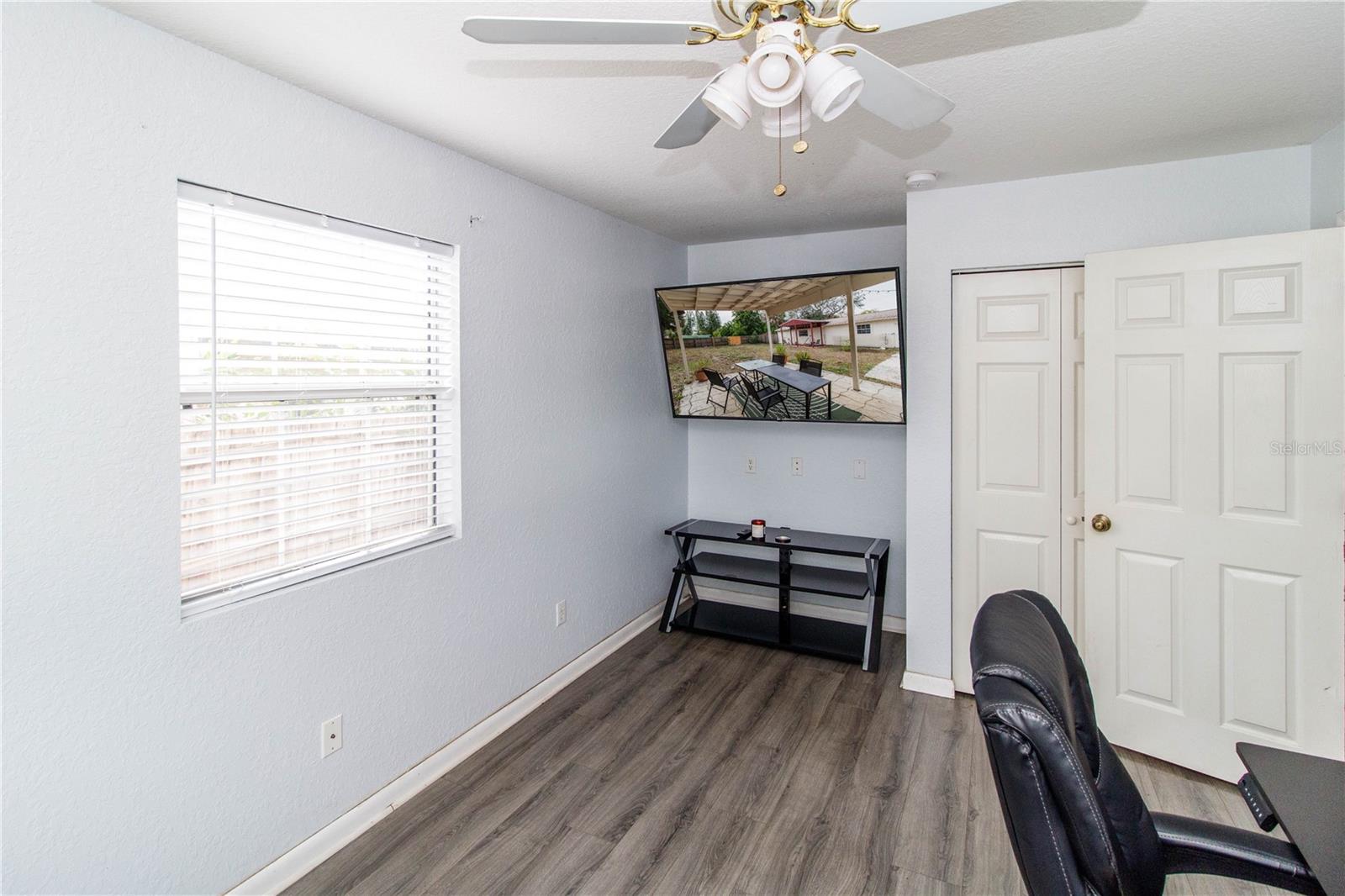 Image 19 of 27 For 525 4th Avenue Sw