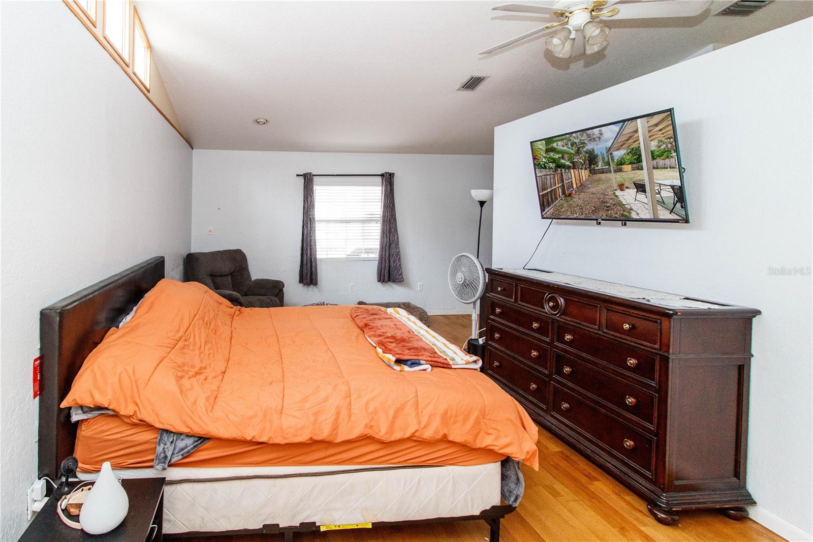 Image 21 of 27 For 525 4th Avenue Sw