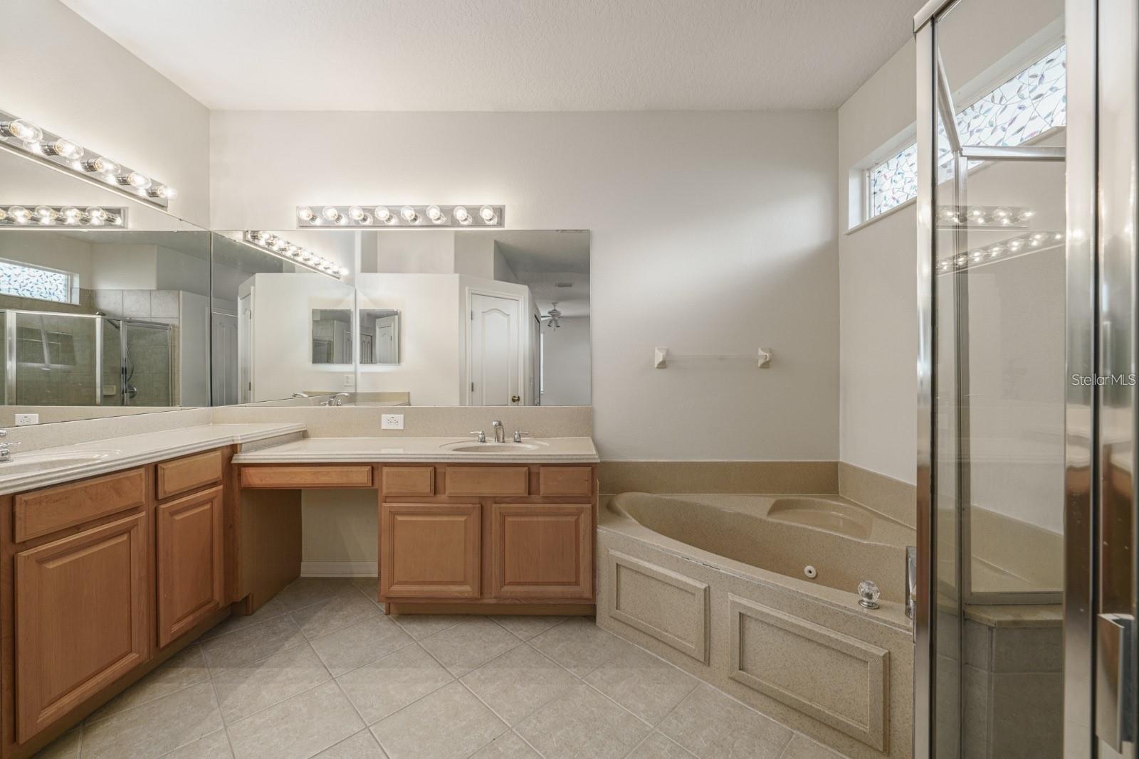 Image 13 of 23 For 2407 Ponkan Summit Drive