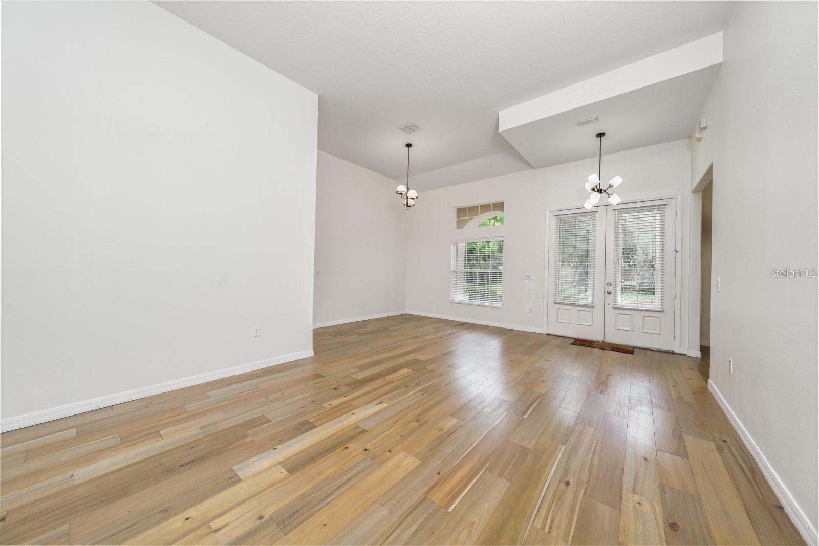 Image 3 of 23 For 2407 Ponkan Summit Drive