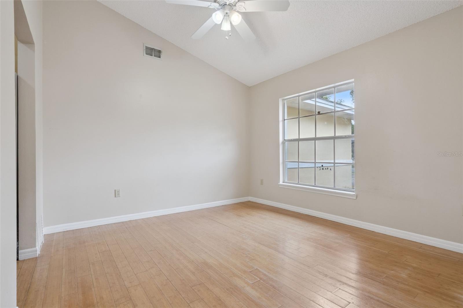 Image 18 of 32 For 6610 Pampus Drive