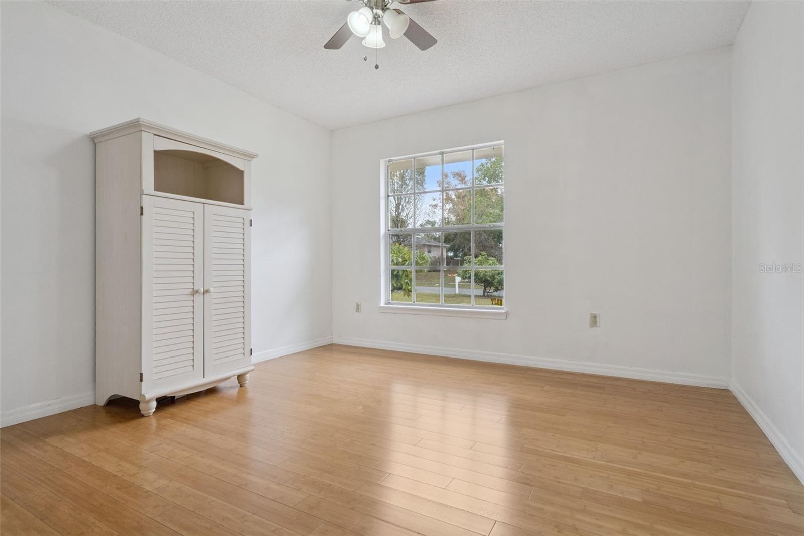 Image 25 of 32 For 6610 Pampus Drive