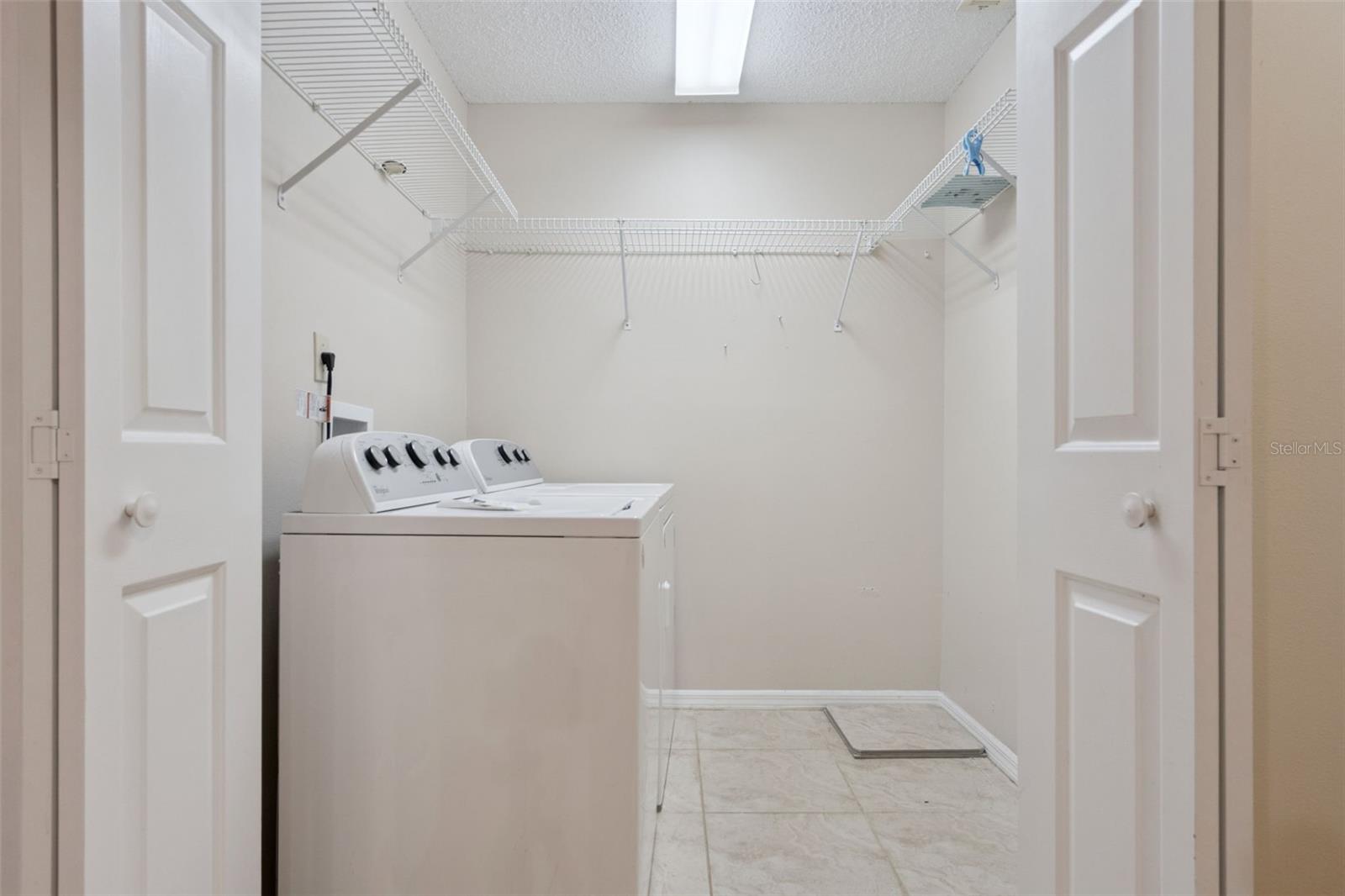 Image 29 of 32 For 6610 Pampus Drive