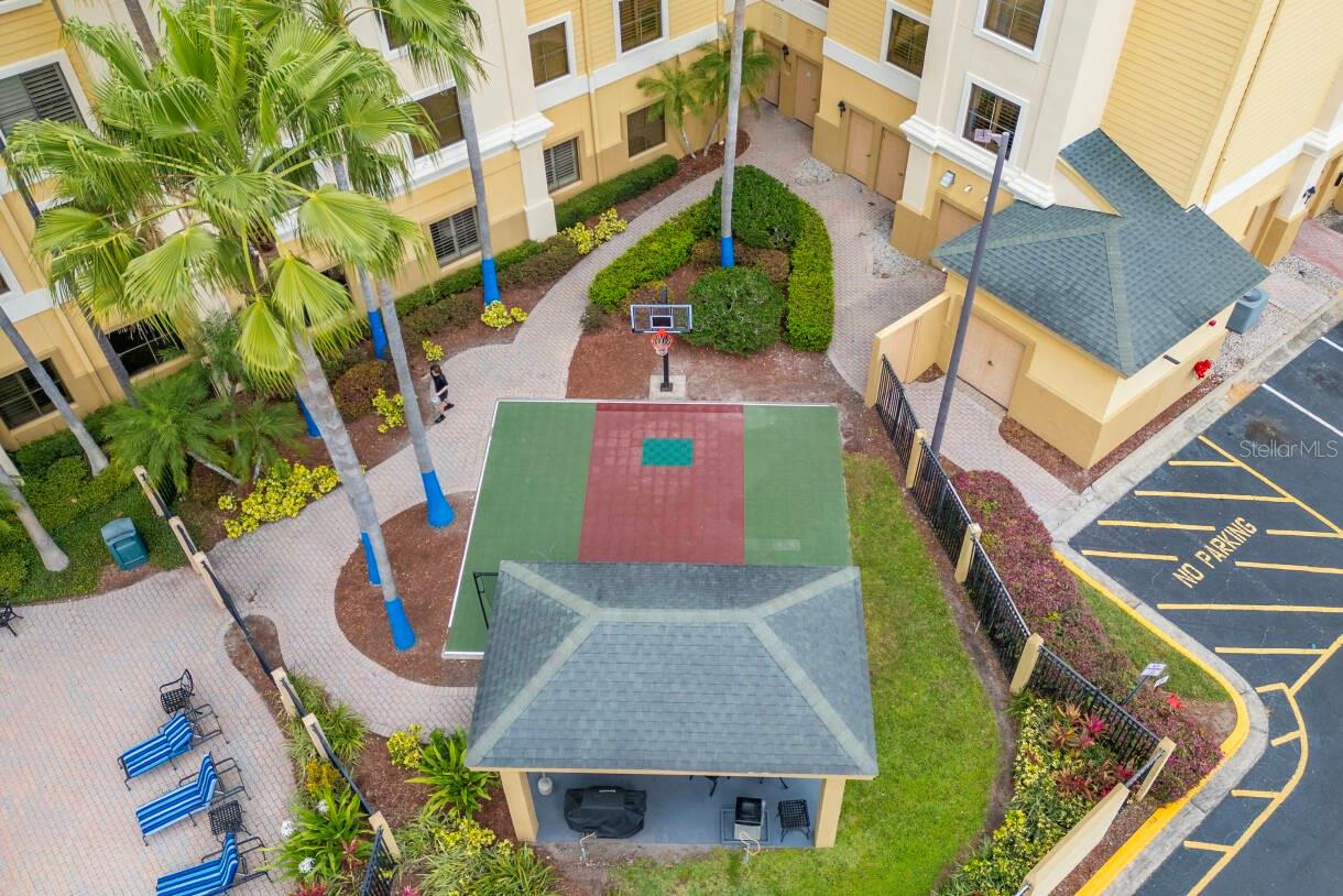 Image 27 of 27 For 7601 Canada Avenue 202