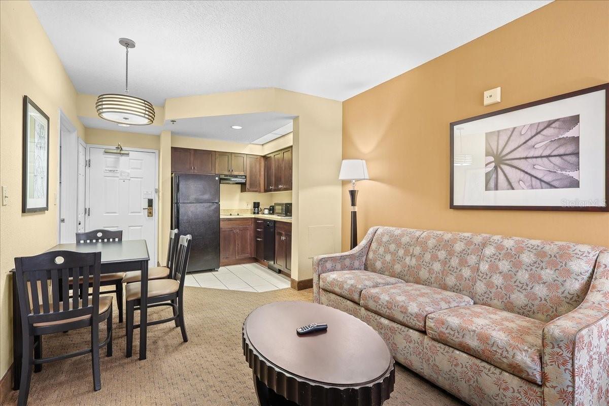 Image 5 of 27 For 7601 Canada Avenue 202