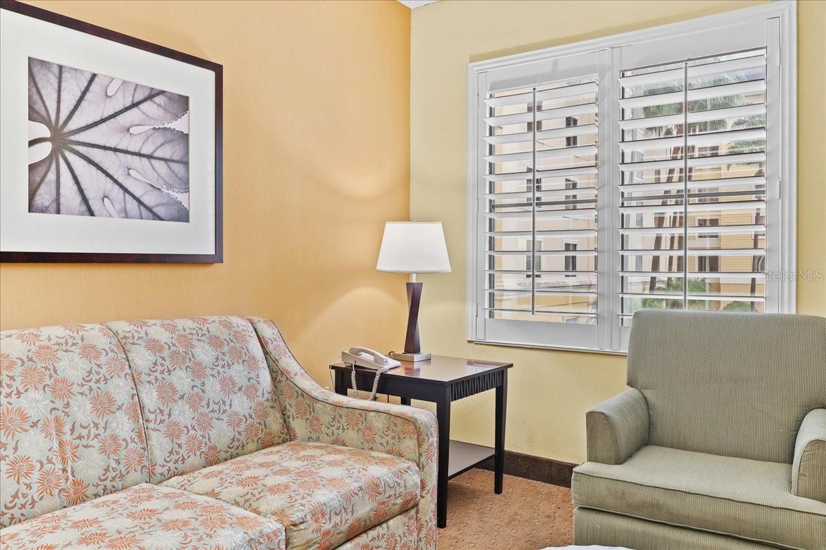 Image 9 of 27 For 7601 Canada Avenue 202