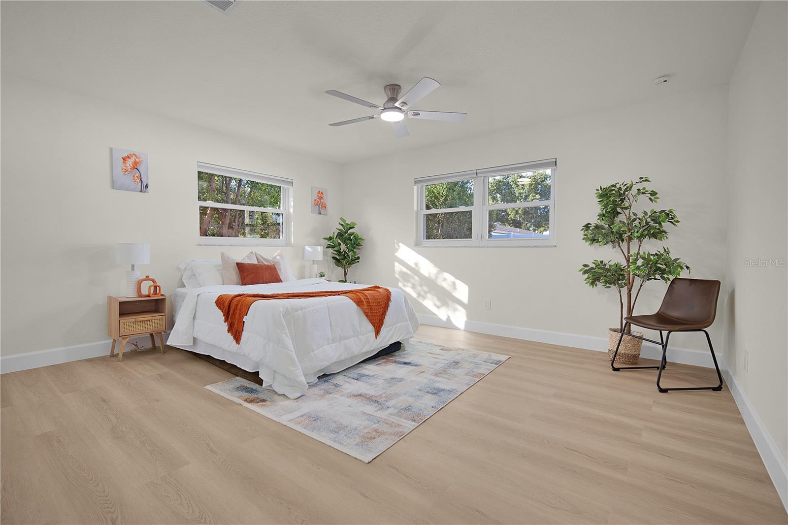 Image 9 of 33 For 4989 Wind Street