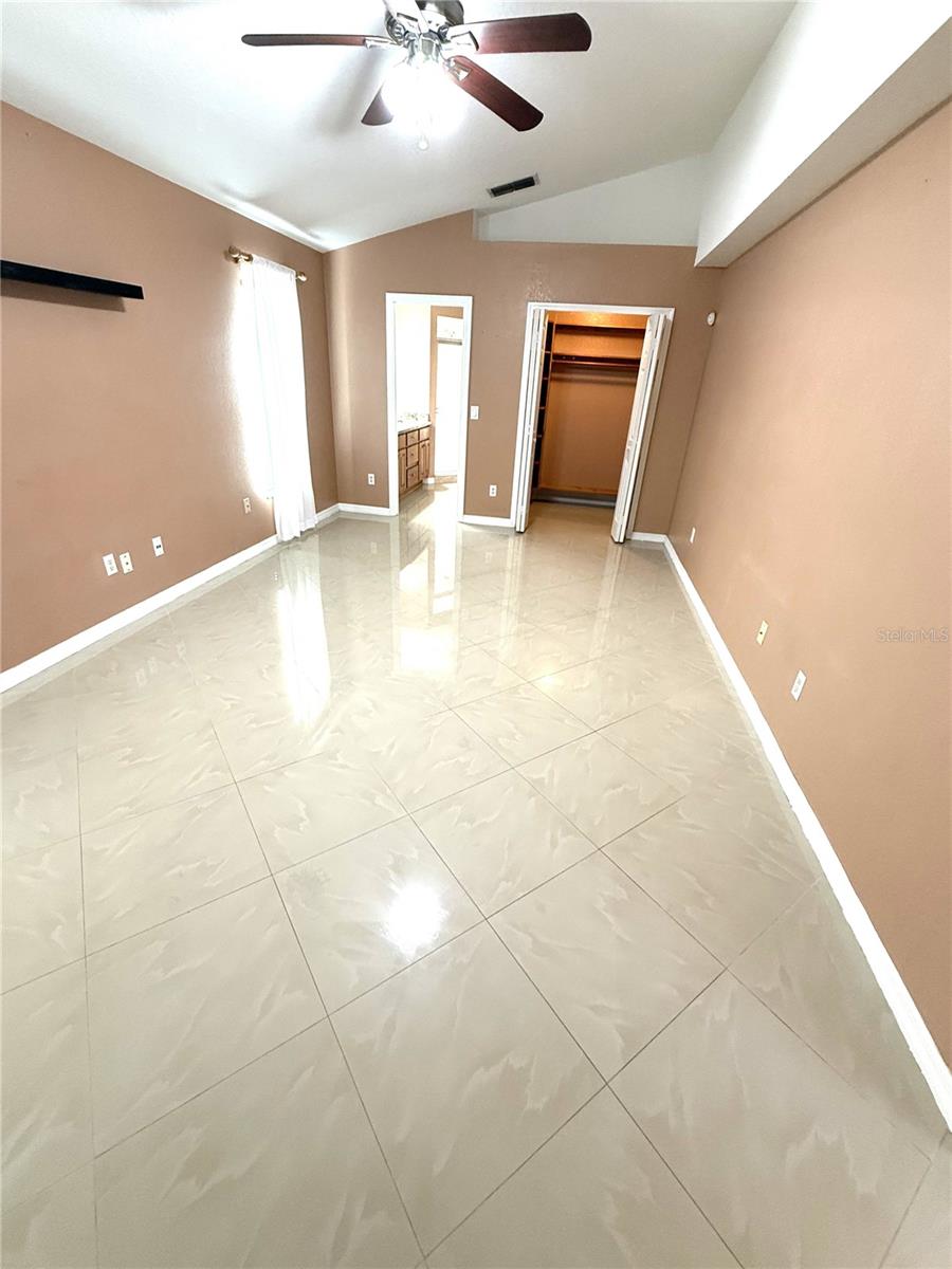 Image 6 of 21 For 9217 Valencia Palms Drive