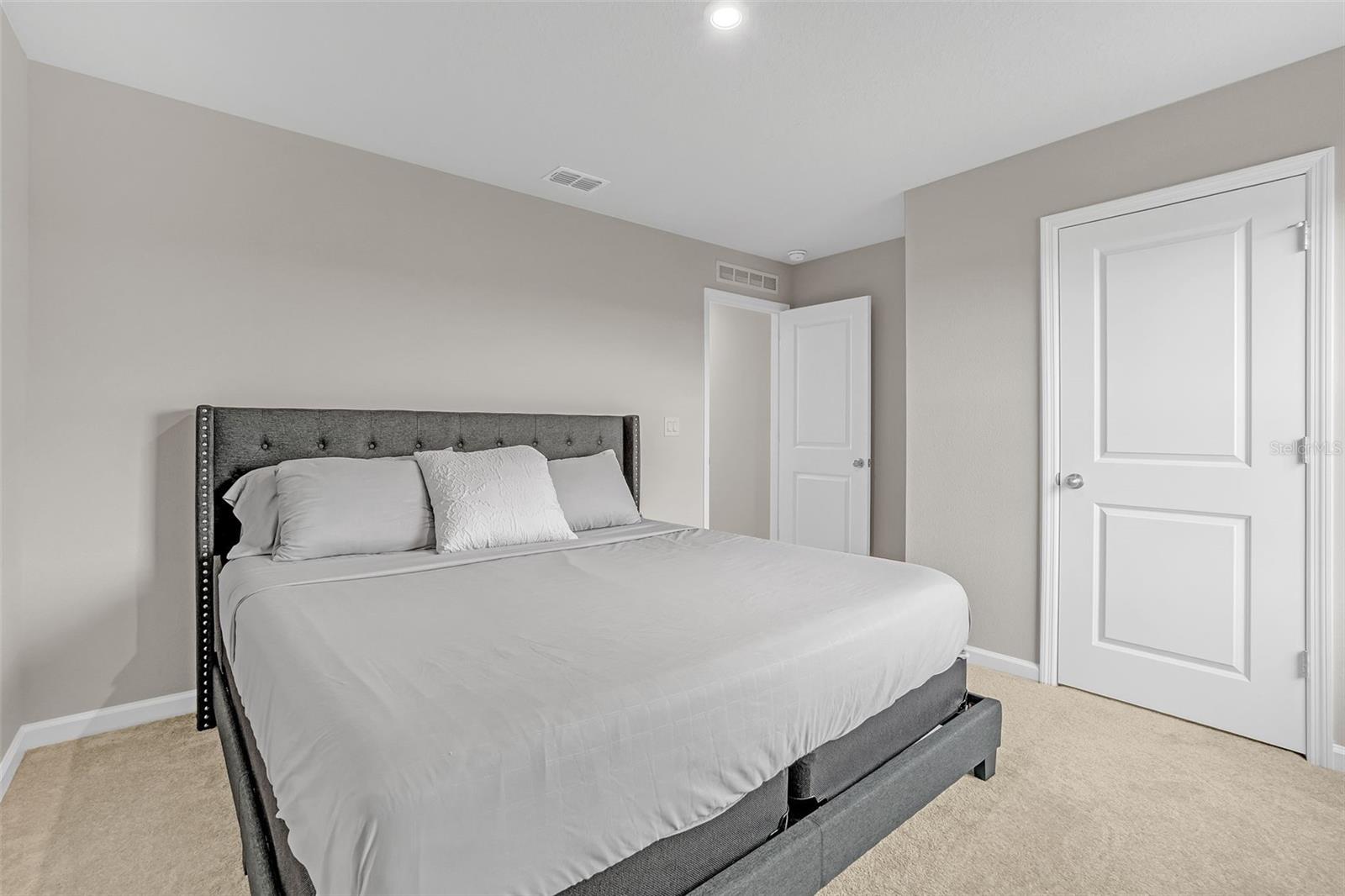 Image 25 of 32 For 469 River Rapid Run