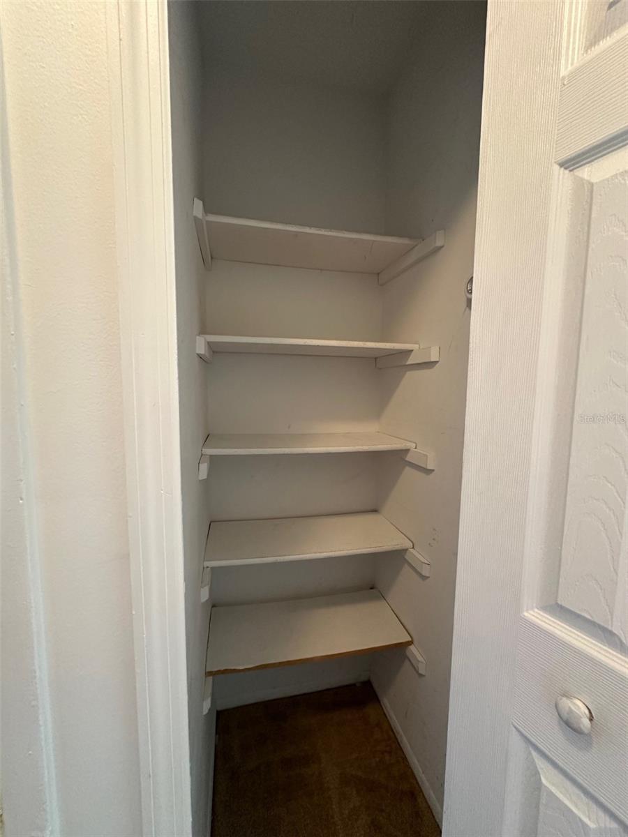 Image 14 of 52 For 602 Kenwick Circle 202