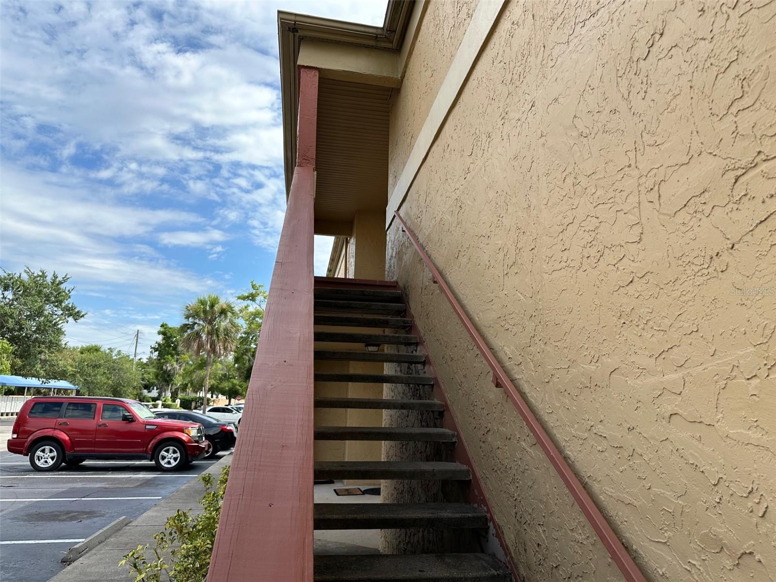 Image 2 of 52 For 602 Kenwick Circle 202