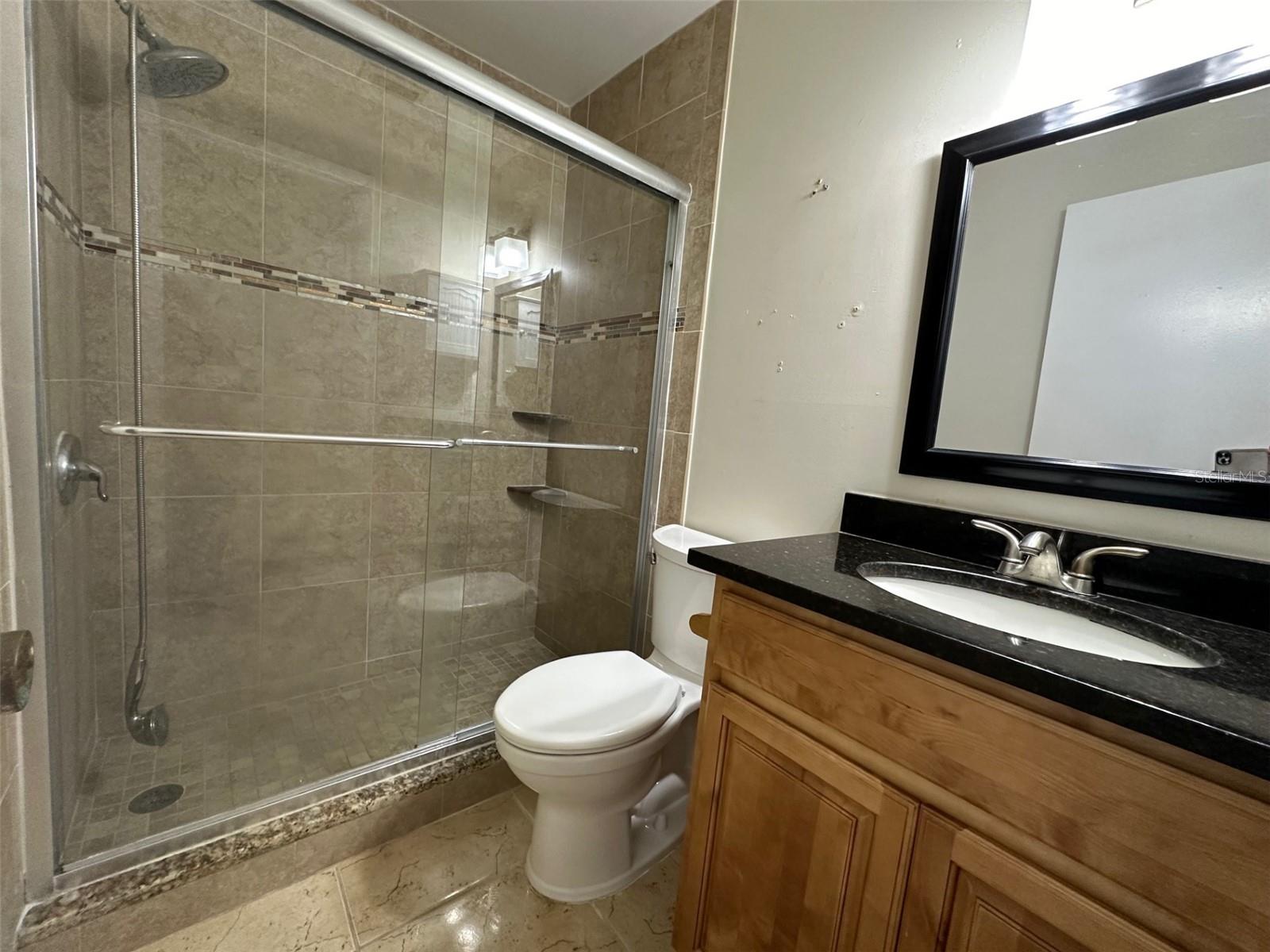 Image 26 of 52 For 602 Kenwick Circle 202