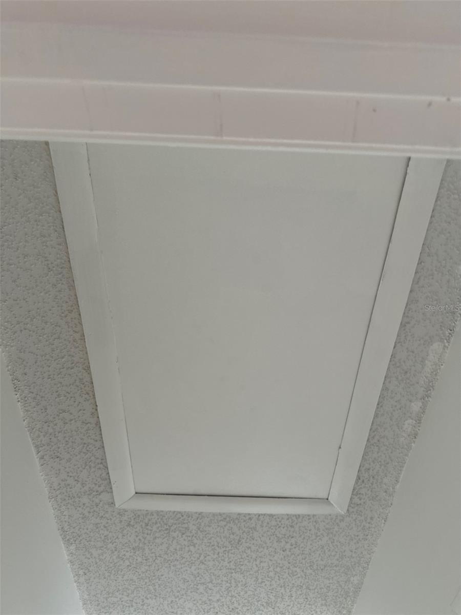 Image 27 of 52 For 602 Kenwick Circle 202