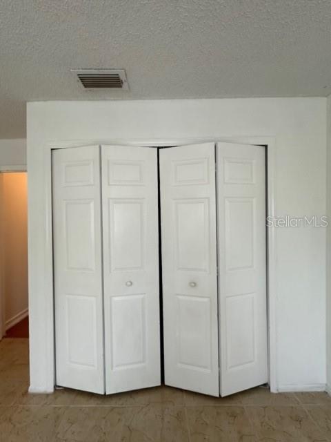 Image 6 of 52 For 602 Kenwick Circle 202