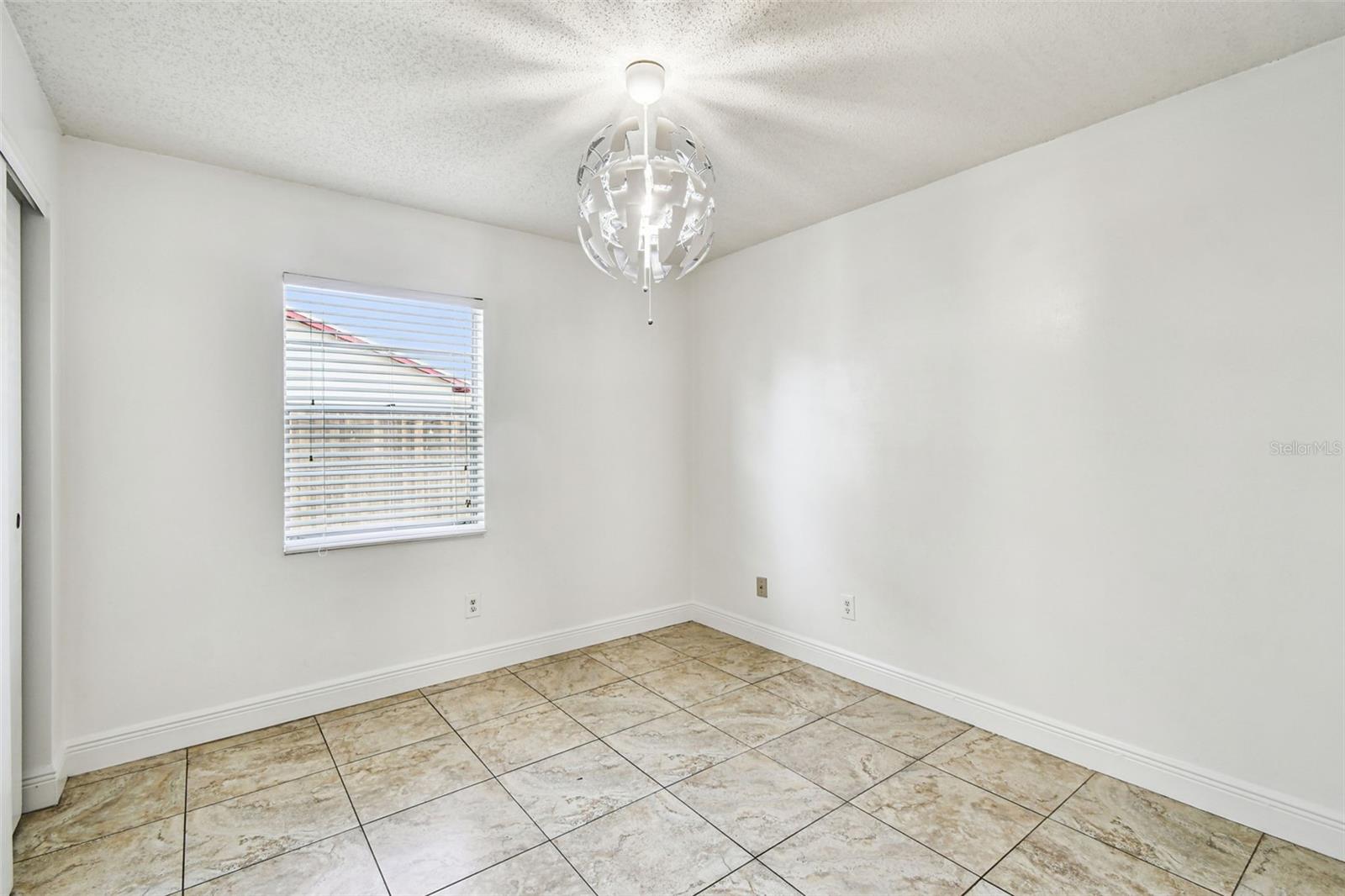 Image 11 of 28 For 215 Gardenia Road