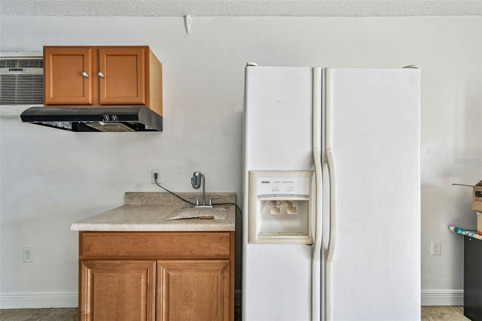 Image 23 of 28 For 215 Gardenia Road