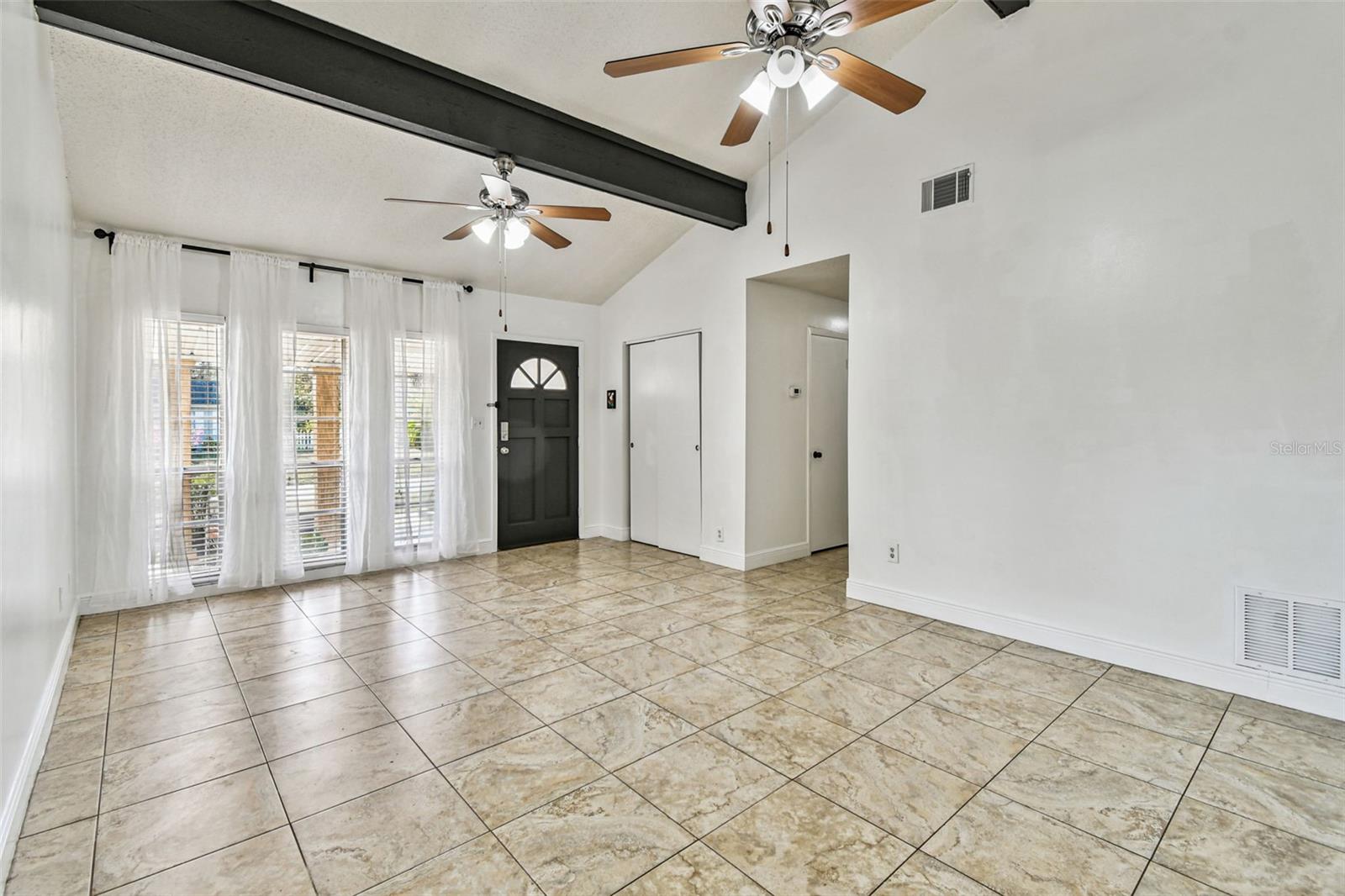 Image 8 of 28 For 215 Gardenia Road