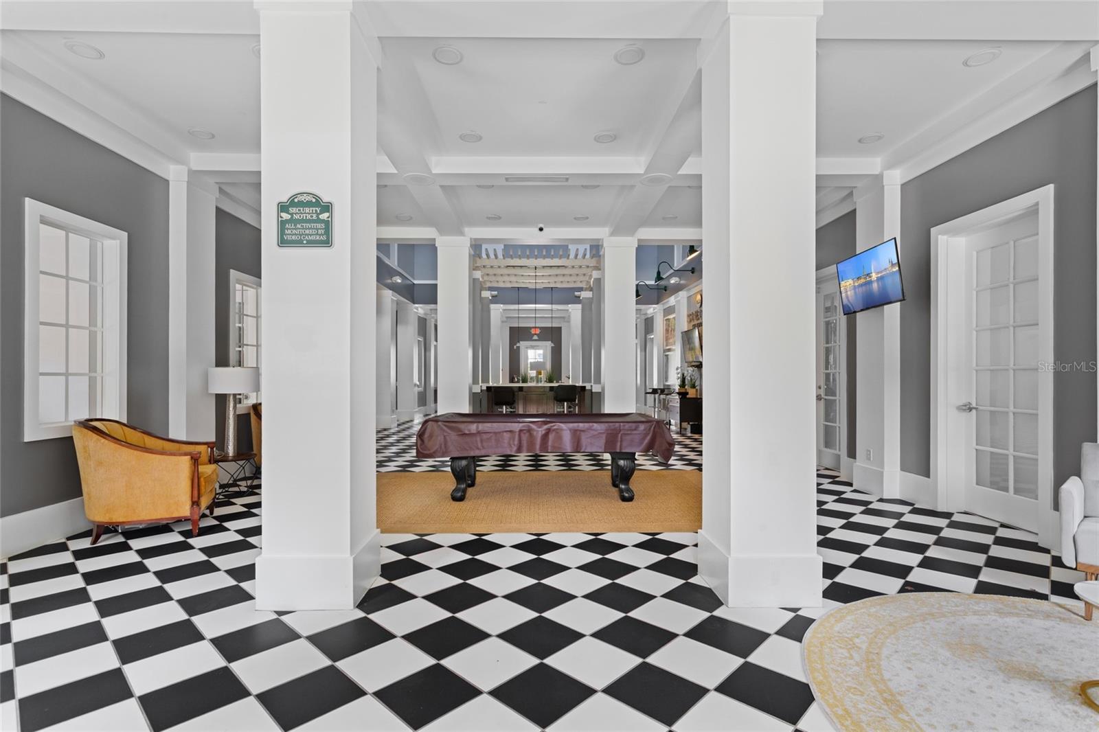 Image 22 of 29 For 754 Centervale Drive 754