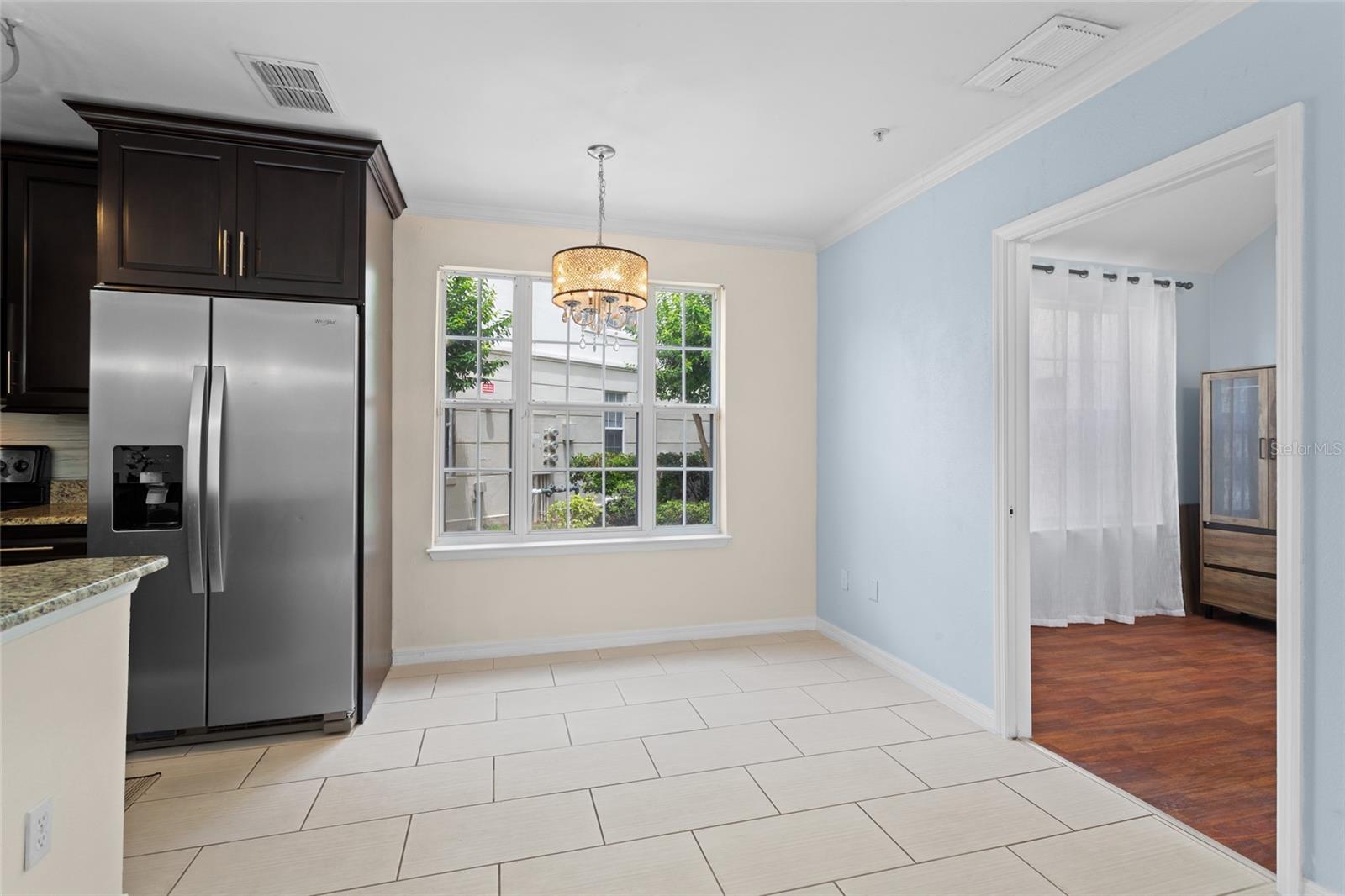 Image 5 of 29 For 754 Centervale Drive 754