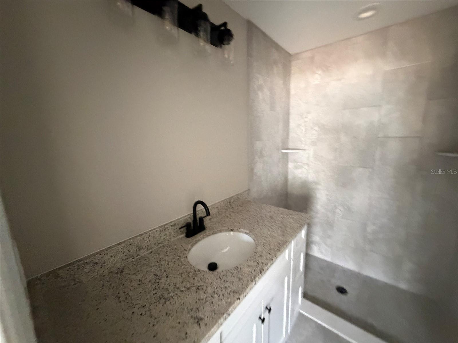 Image 9 of 27 For 754 Deacon Place