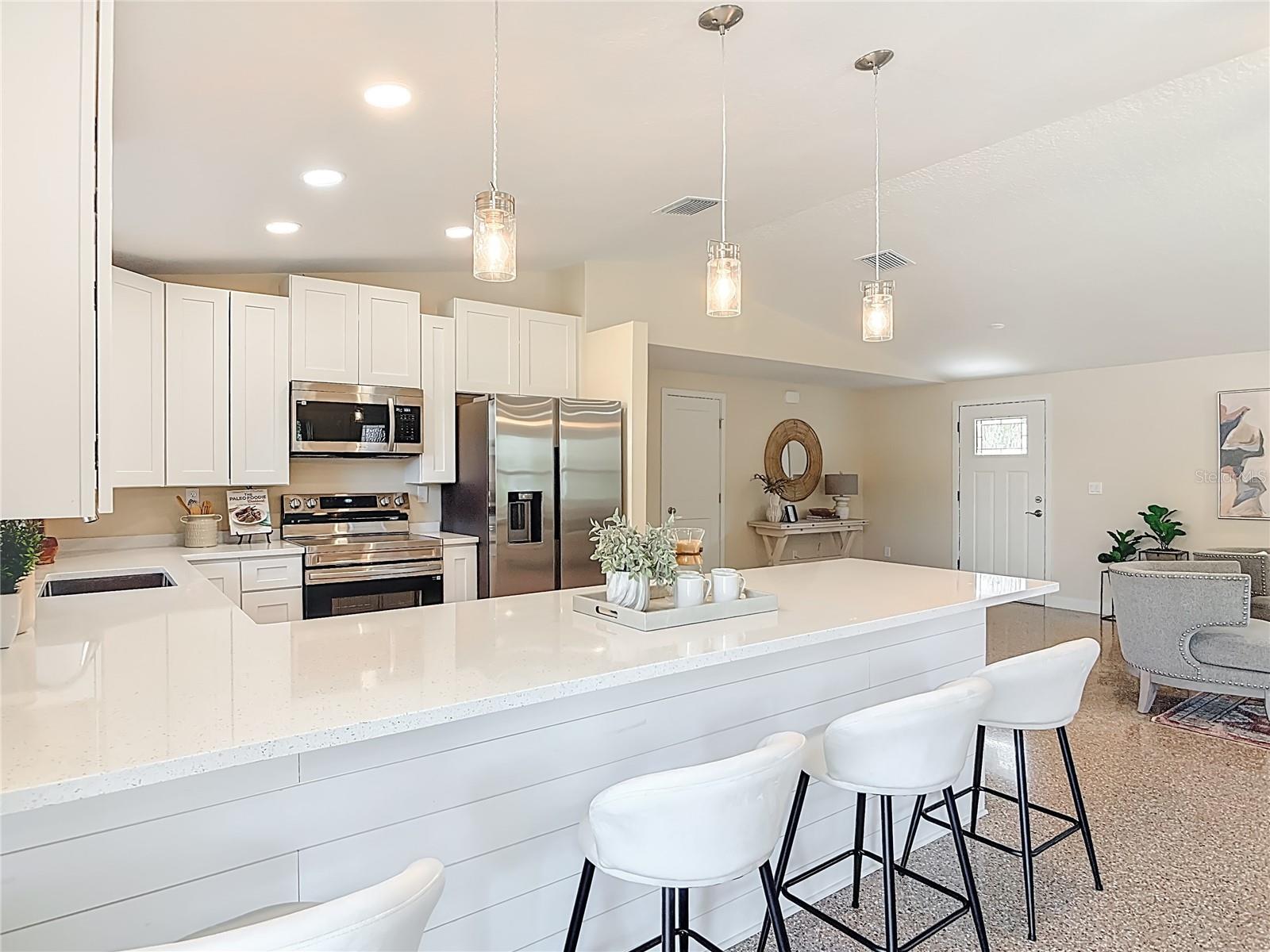 Image 13 of 51 For 1515 Live Oak Street