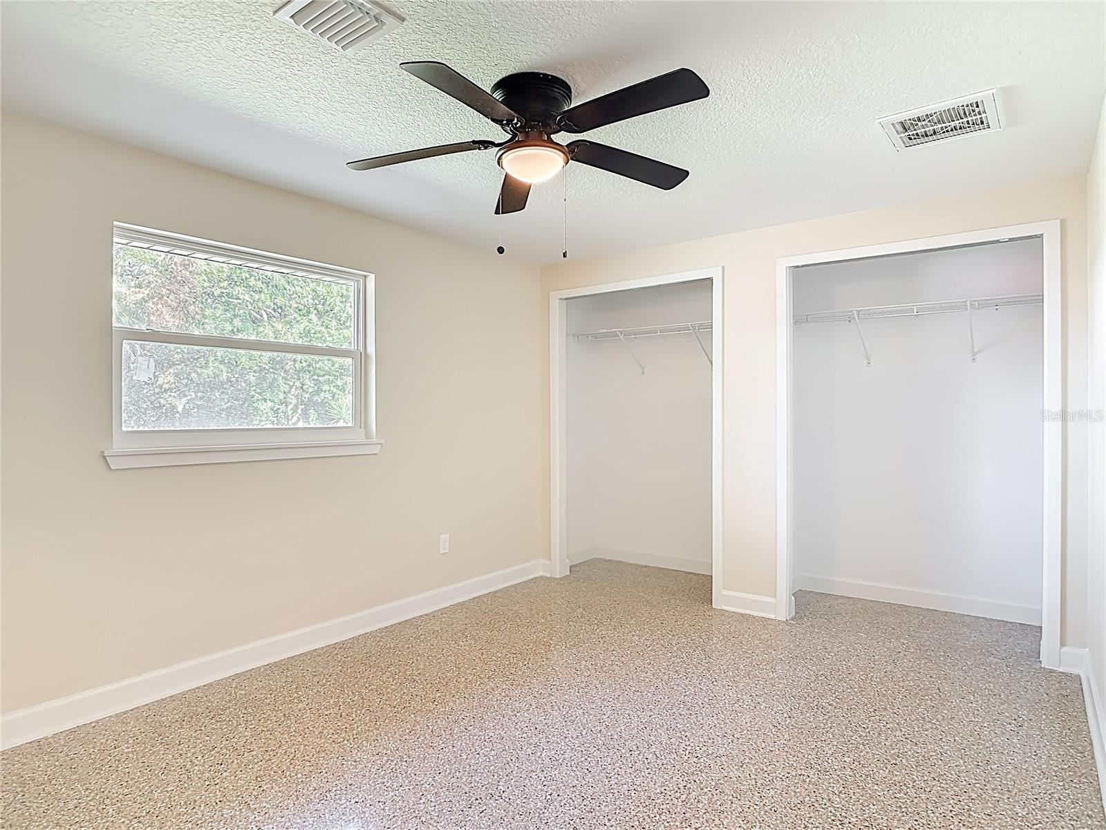 Image 23 of 51 For 1515 Live Oak Street