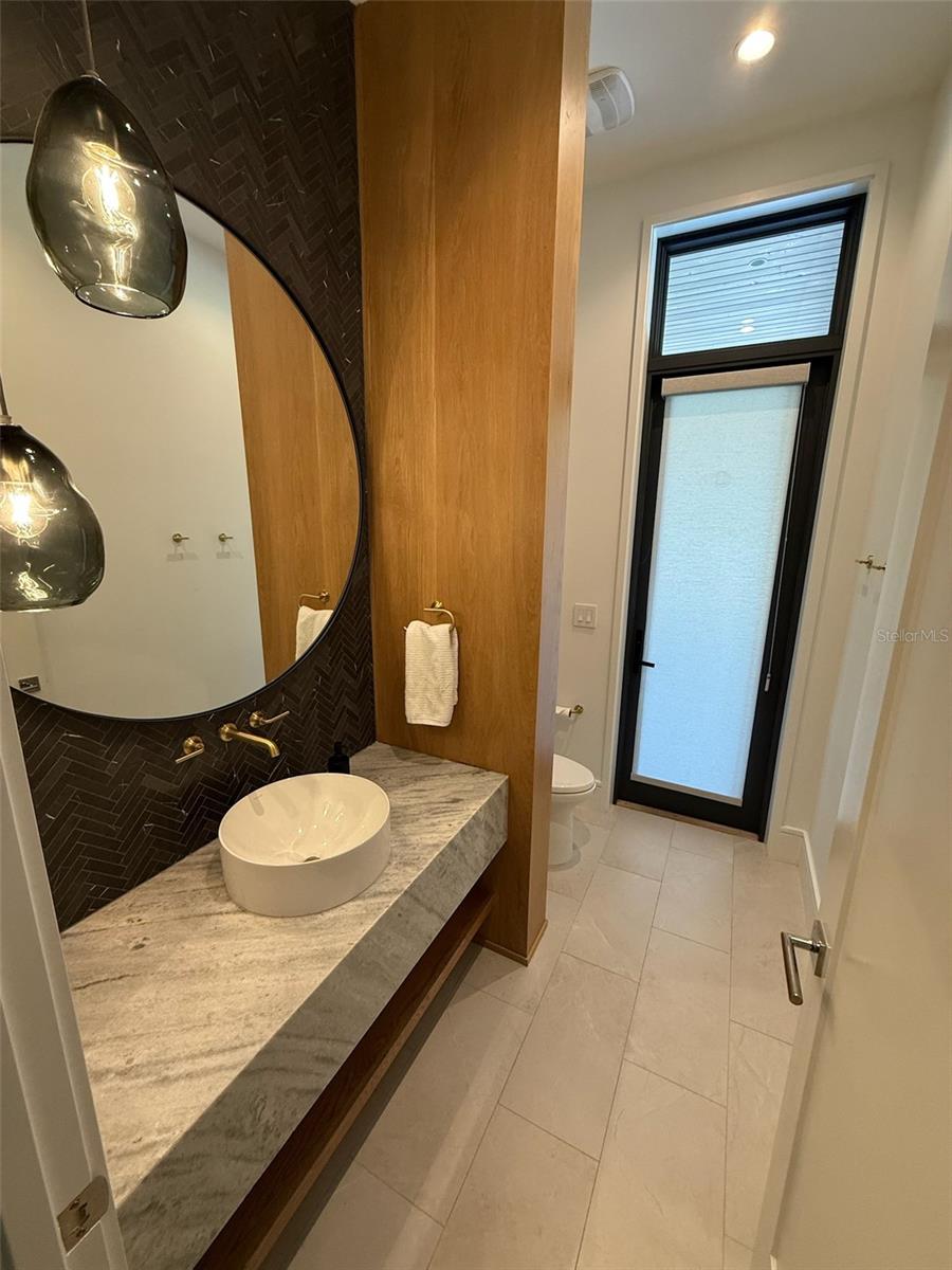 Image 18 of 33 For 6208 Donegal Drive