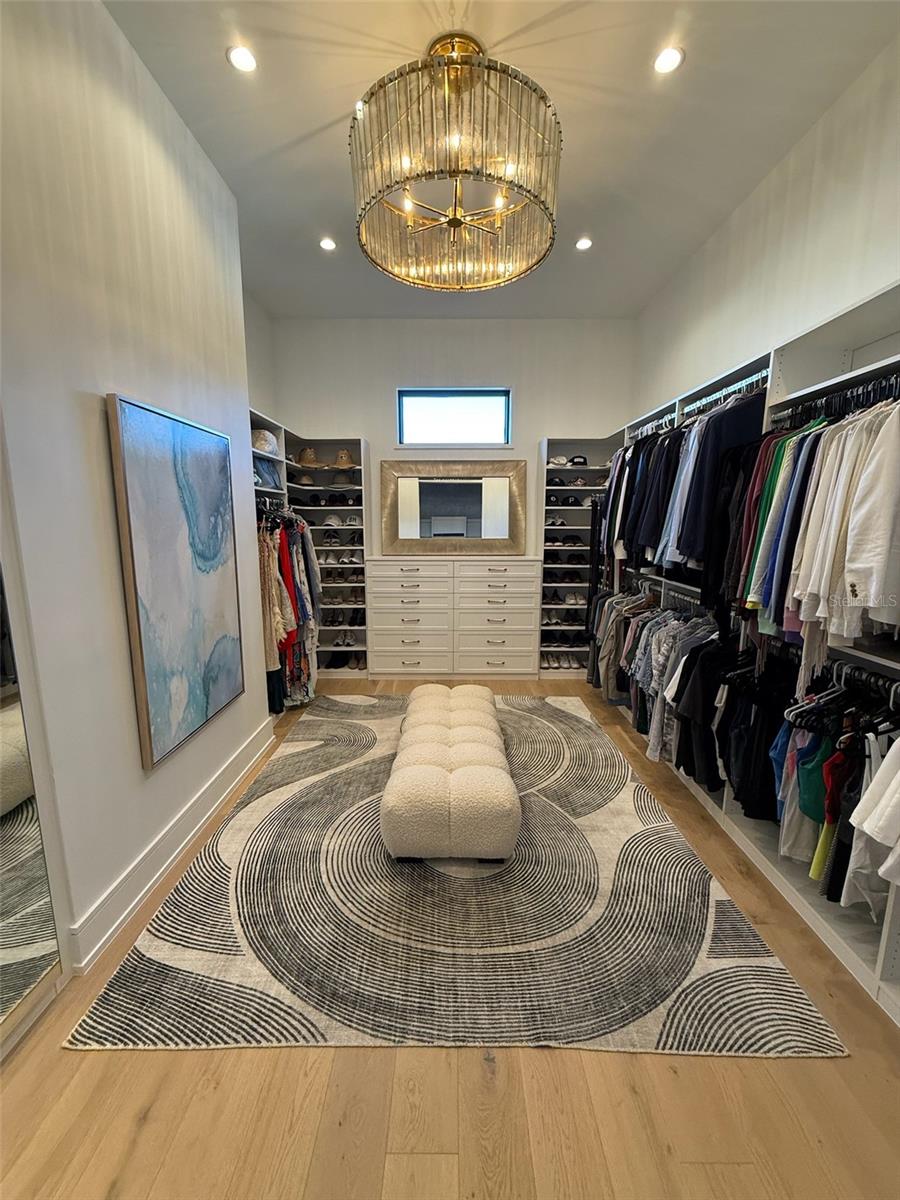 Image 23 of 33 For 6208 Donegal Drive