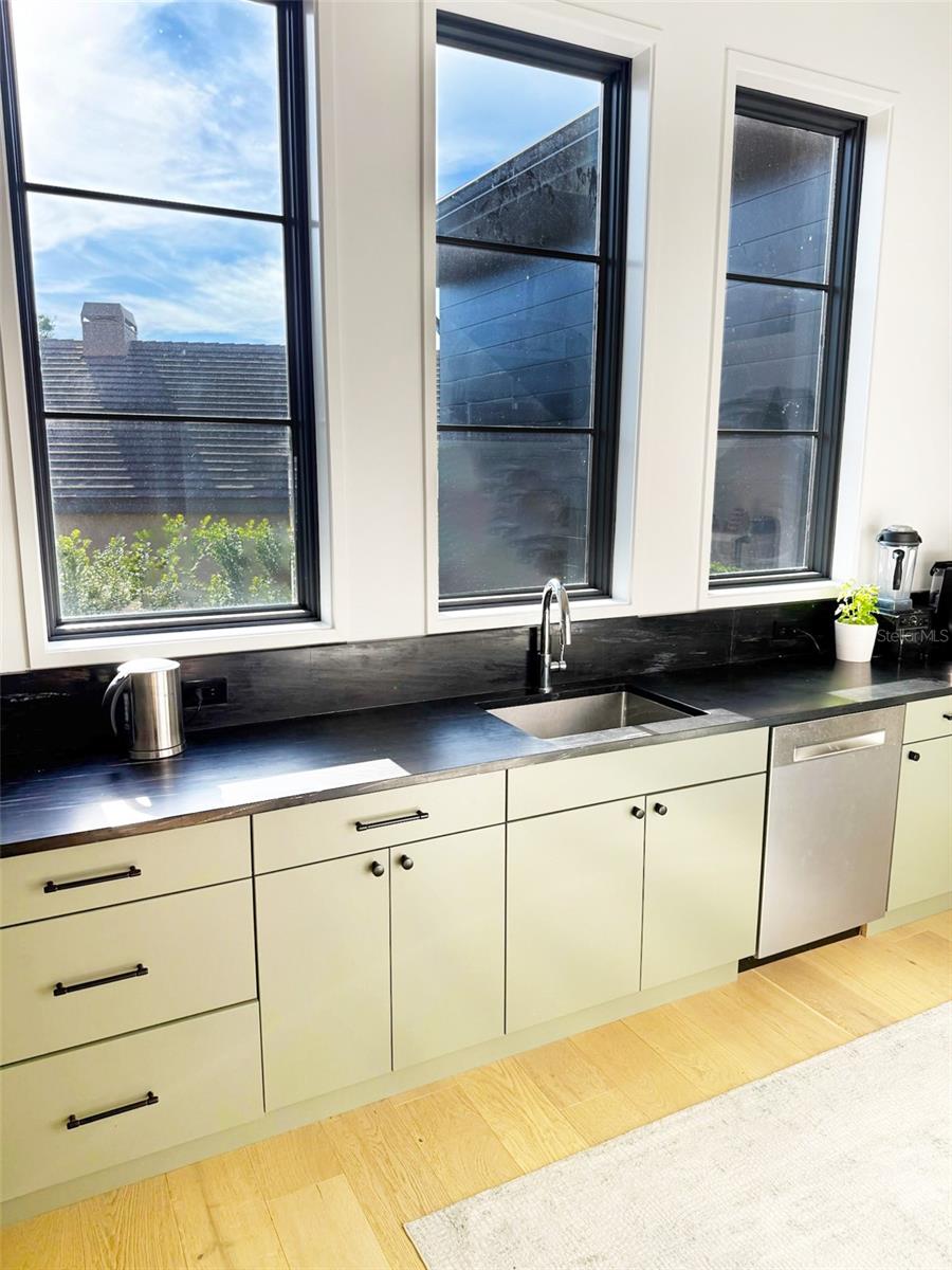 Image 32 of 33 For 6208 Donegal Drive