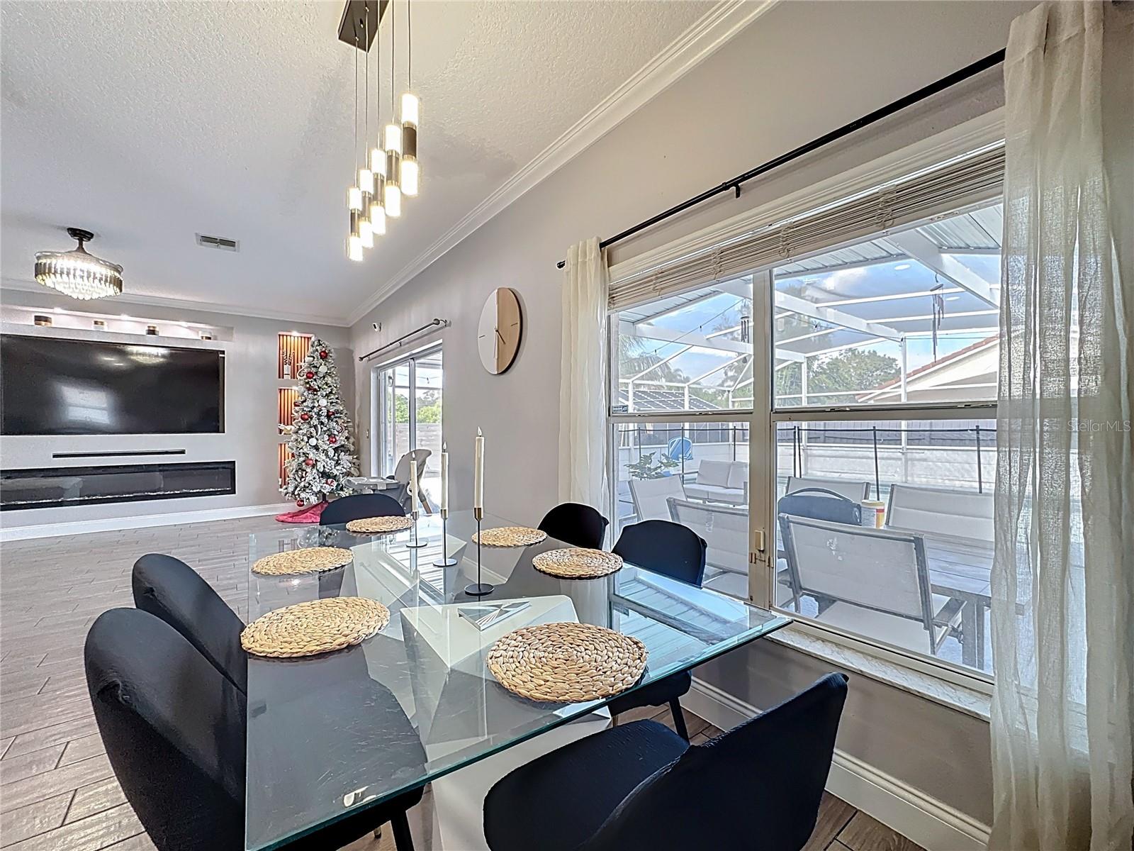 Image 14 of 47 For 160 Tuscany Pointe Avenue