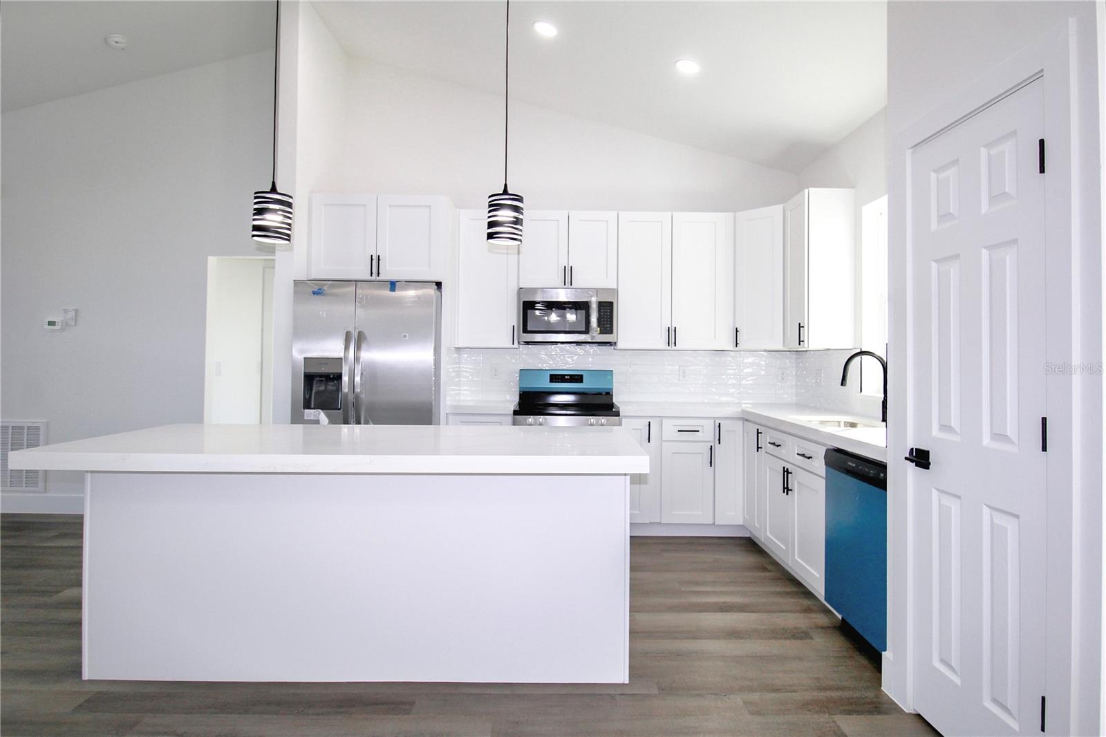 Image 17 of 45 For 2313 Olivia Drive