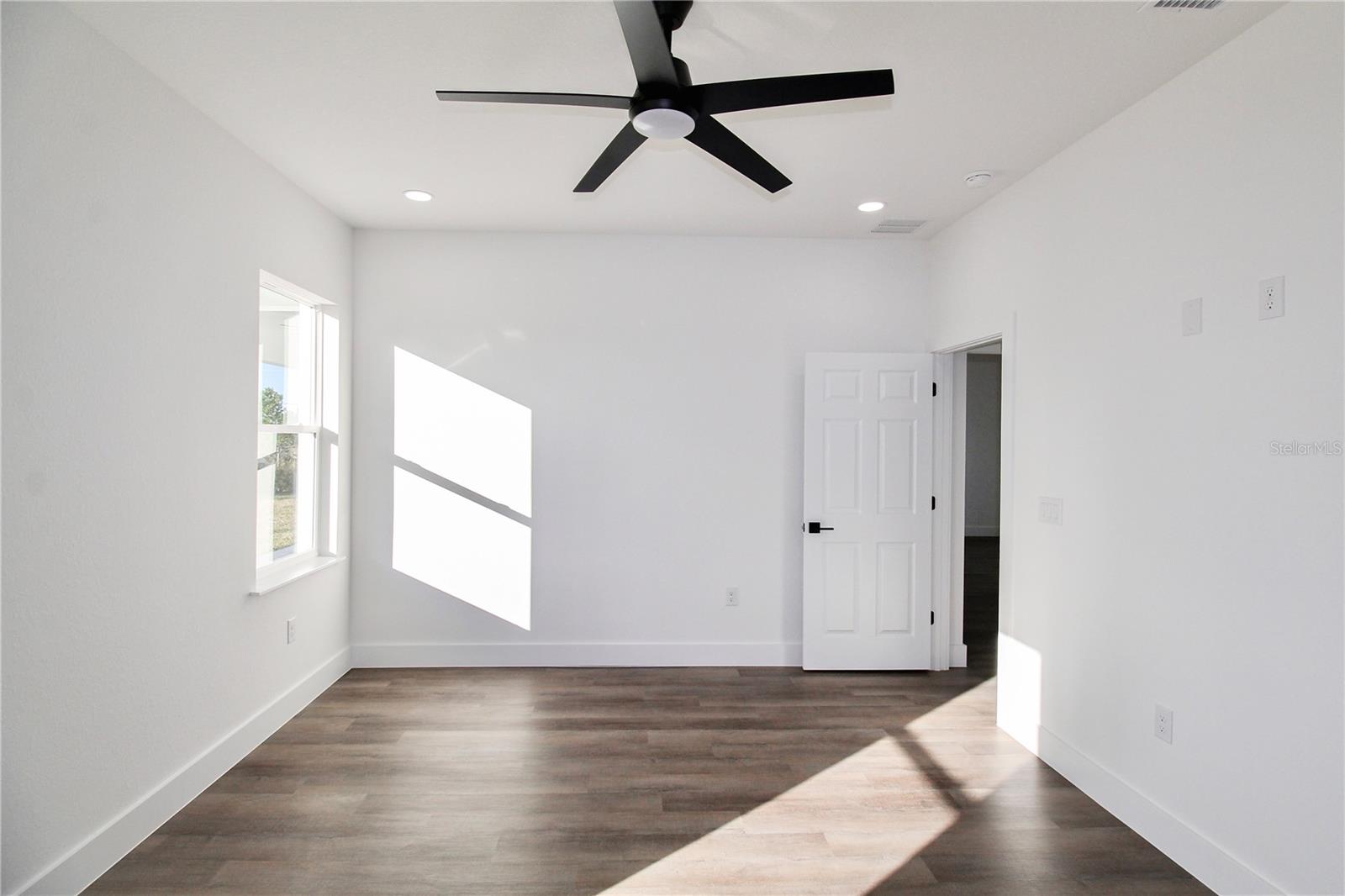 Image 23 of 45 For 2313 Olivia Drive