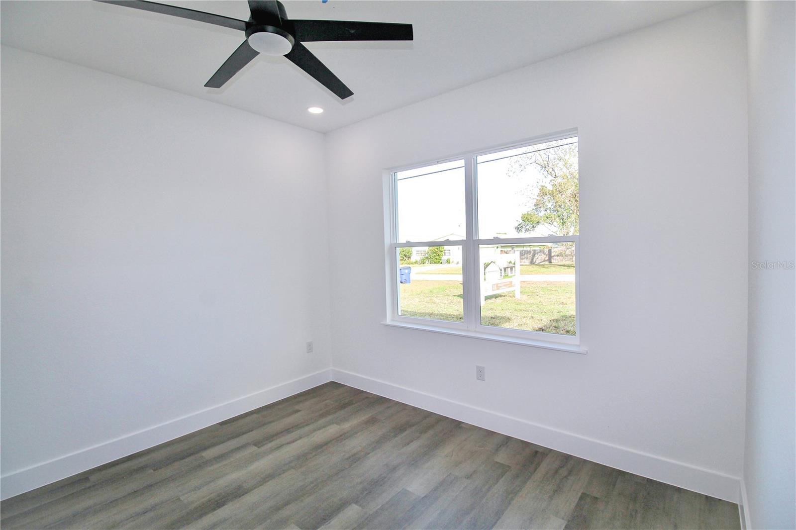 Image 31 of 45 For 2313 Olivia Drive