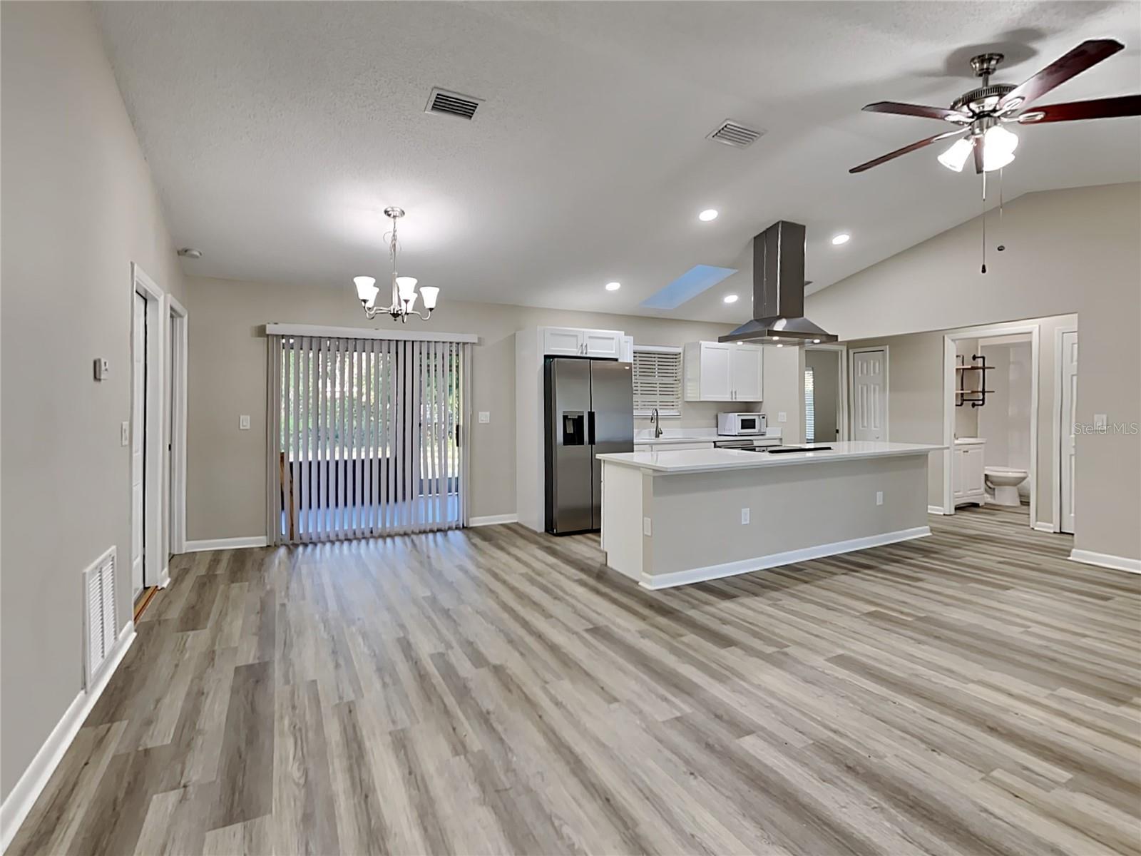 Image 6 of 19 For 150 Eldorado Drive