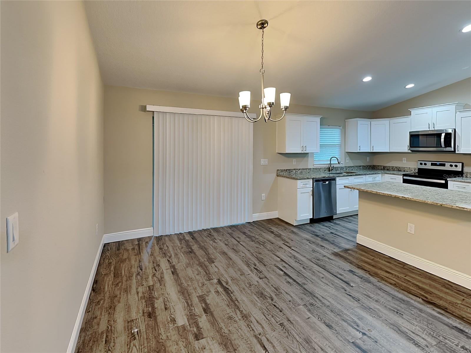 Image 6 of 15 For 904 Rum Place