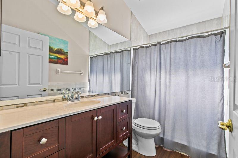 Image 10 of 29 For 15722 Heron Hill Street