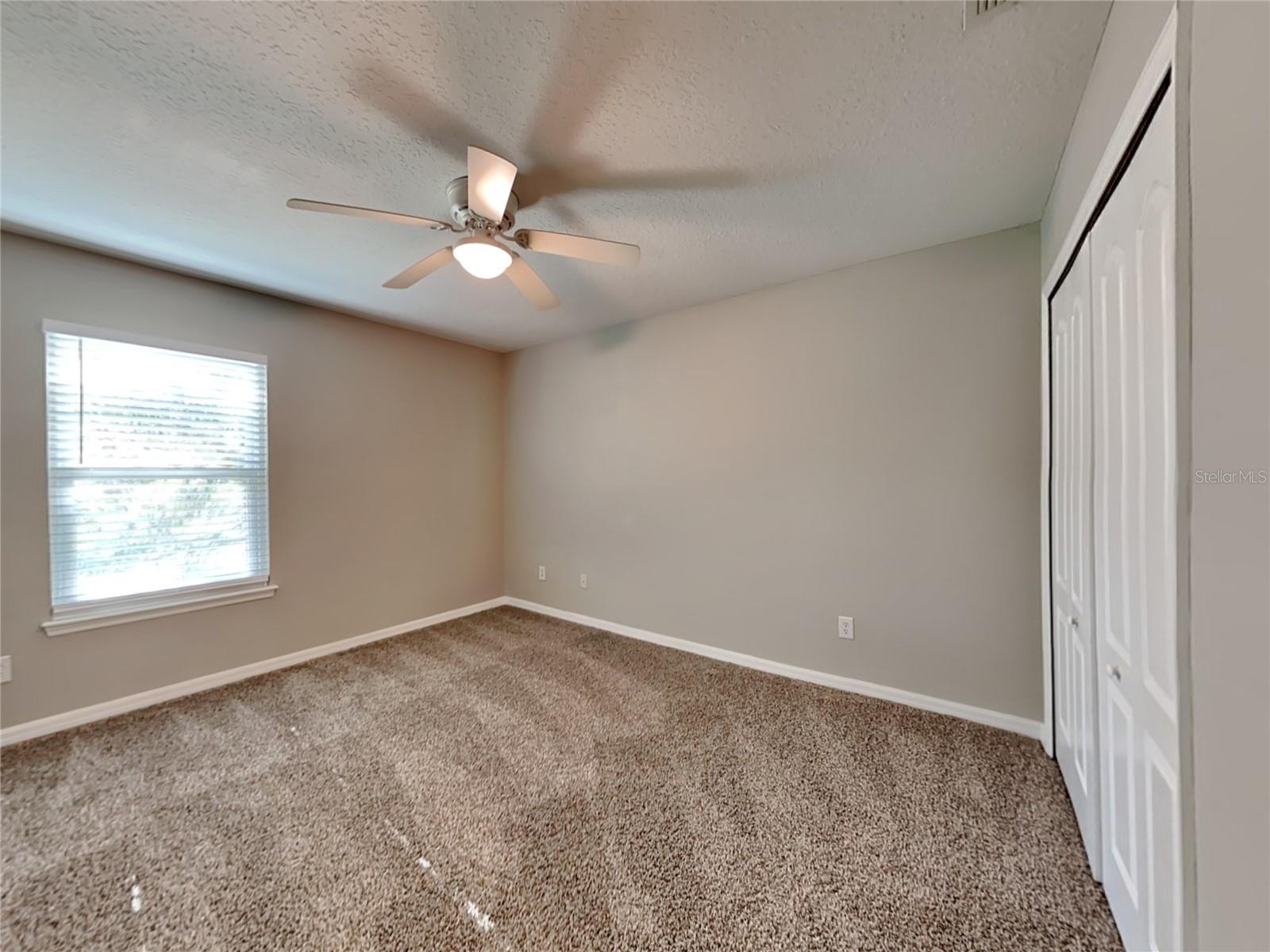 Image 15 of 19 For 906 Summit Ash Court