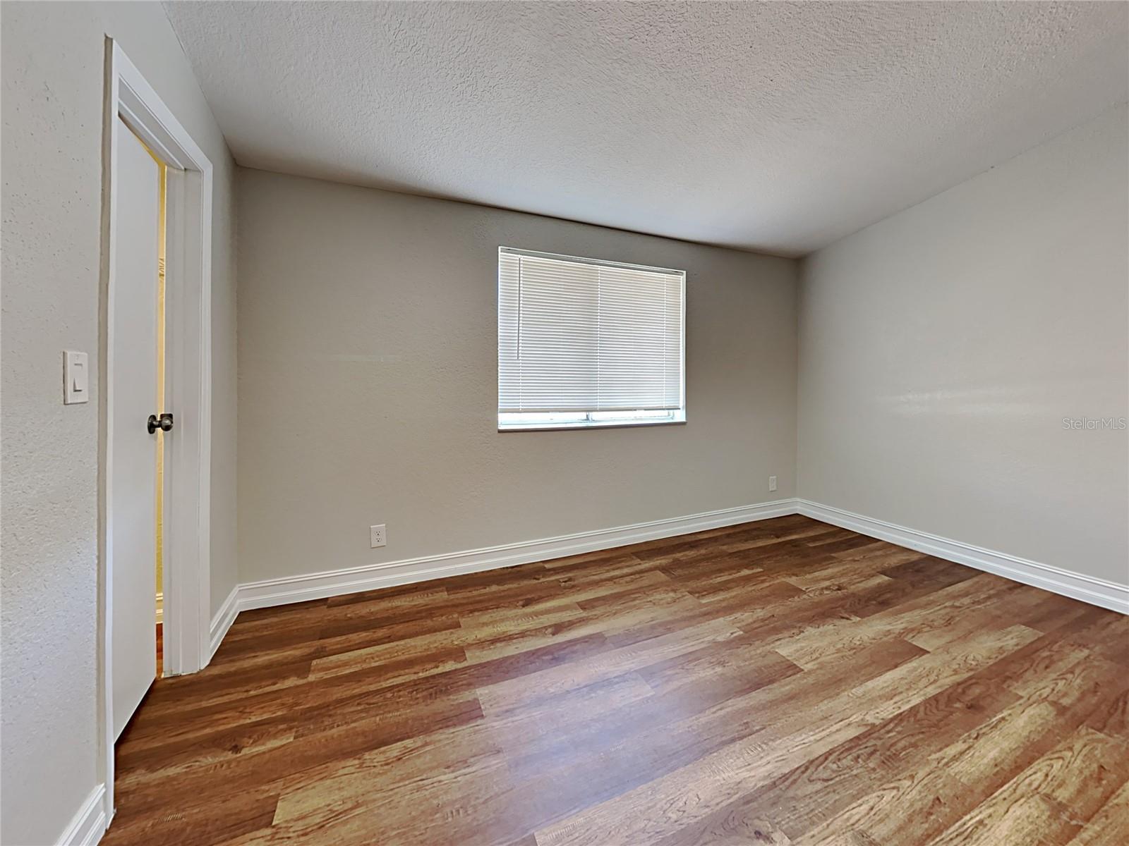 Image 13 of 17 For 13426 Tyringham Street