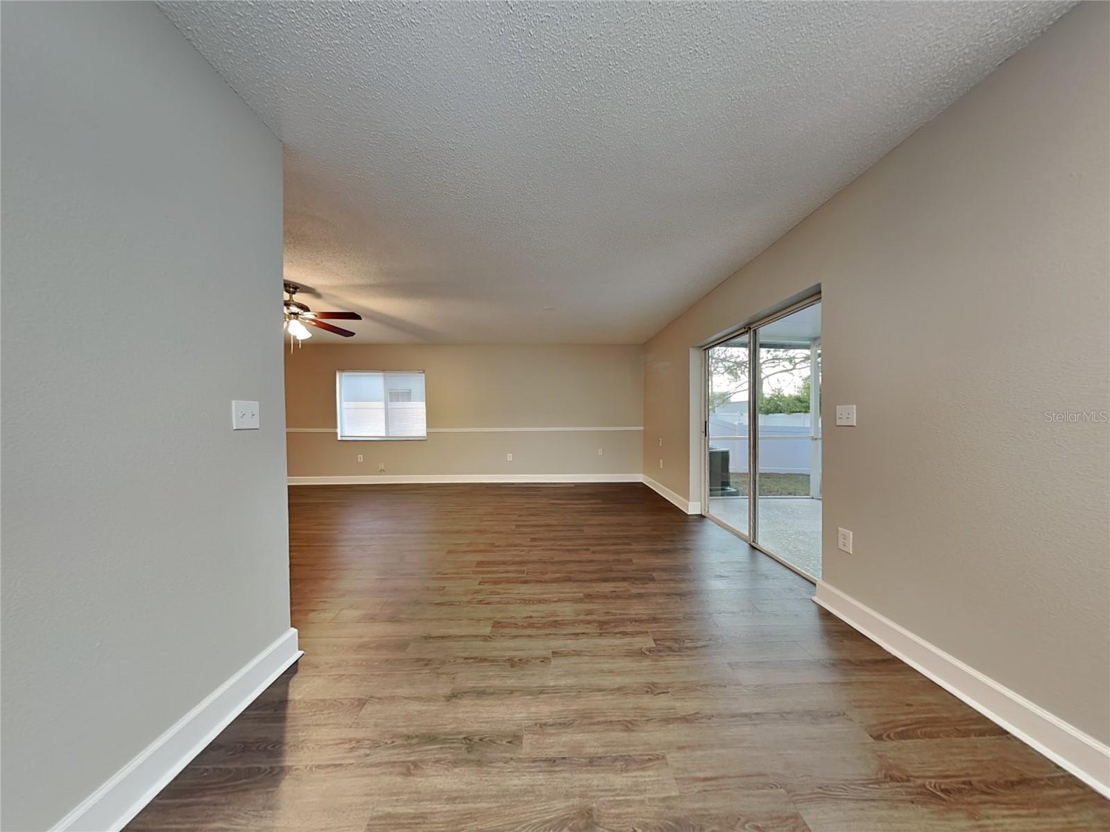 Image 10 of 15 For 774 Burlwood Street