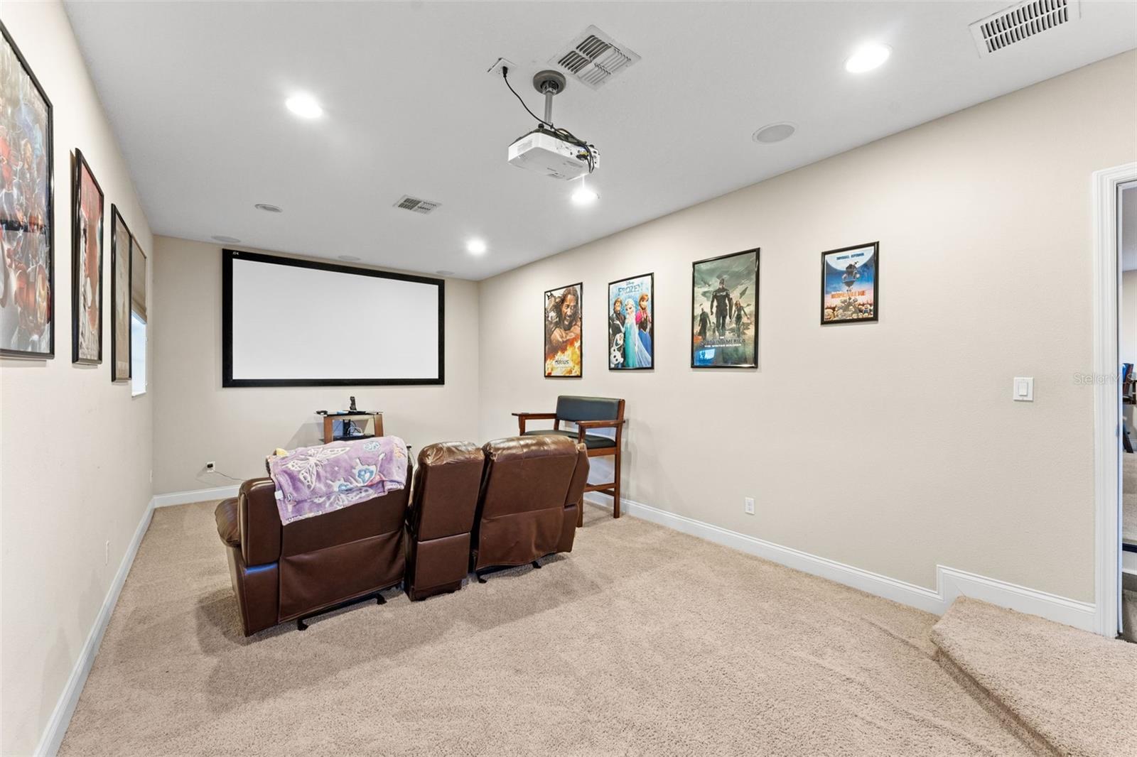 Image 20 of 32 For 16175 Lew Gem Court