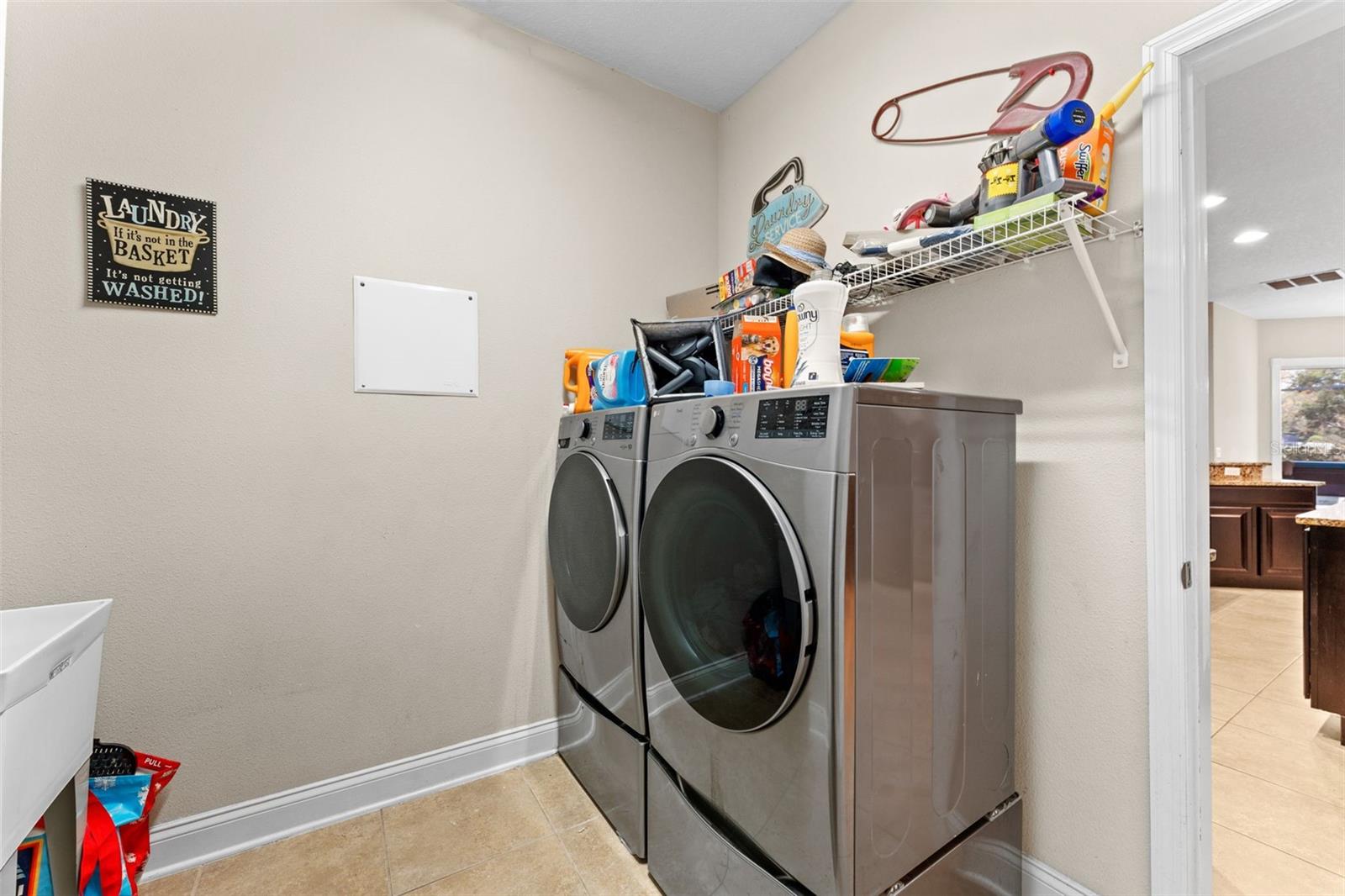 Image 23 of 32 For 16175 Lew Gem Court